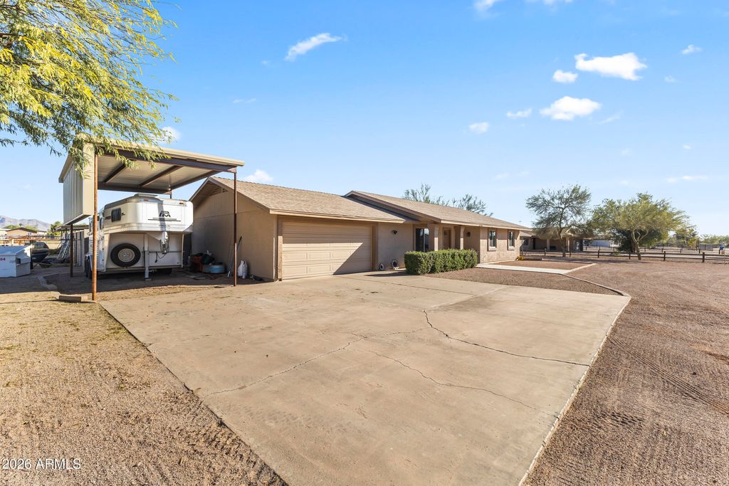 Photo of 22218 W Meade Lane, Buckeye, AZ 85326 (MLS # 6993565)