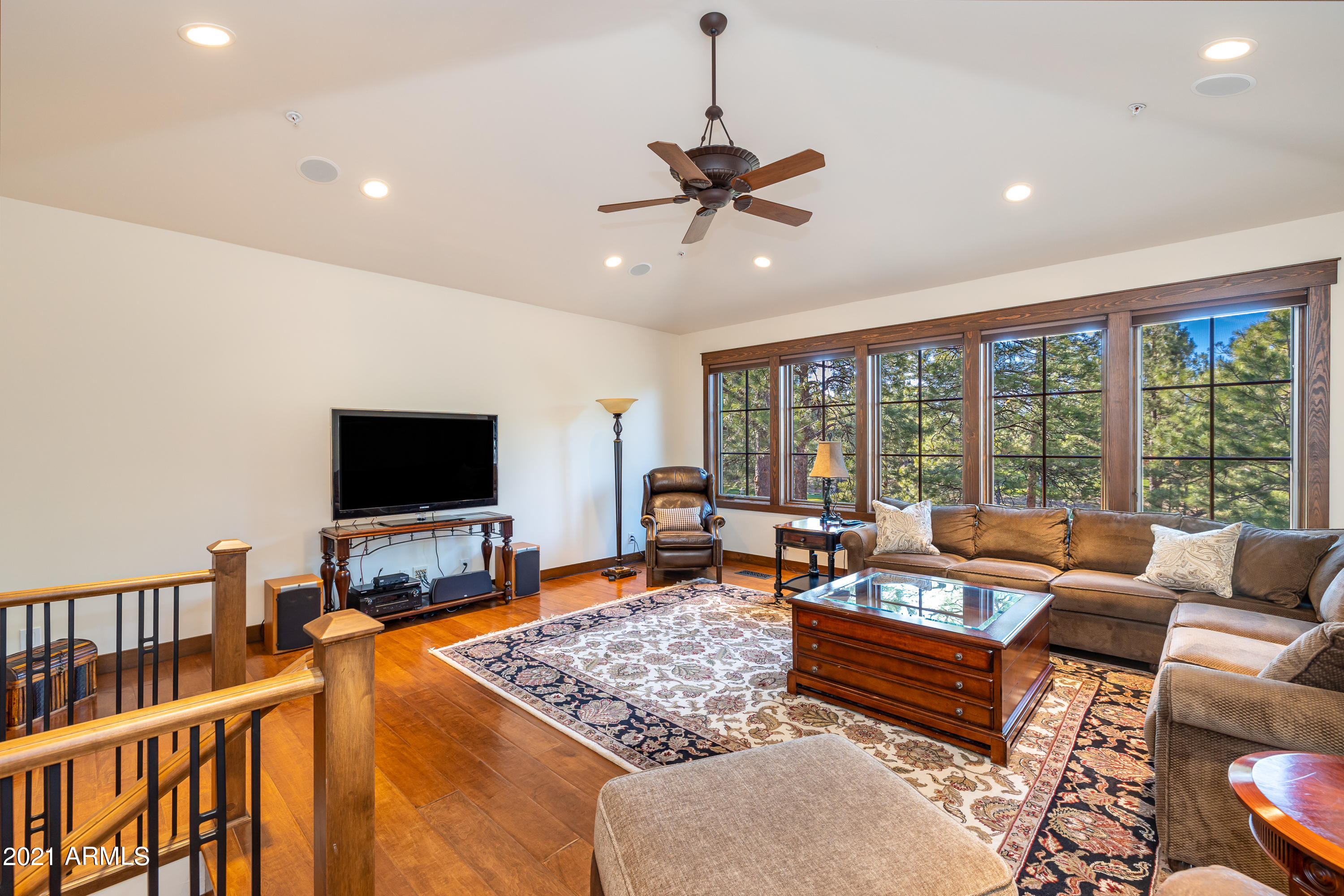 ESTATES AT PINE CANYON - Residential