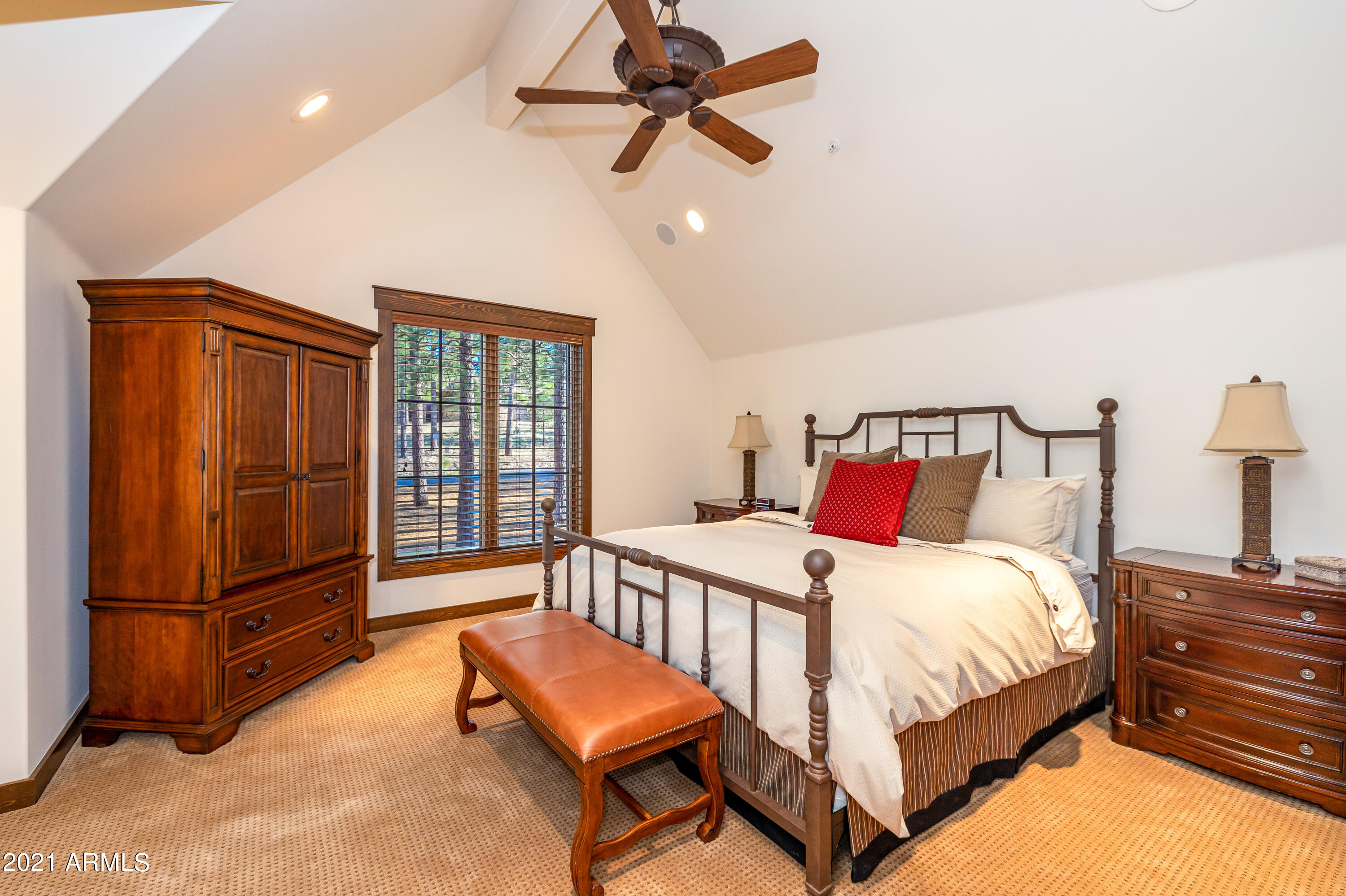 ESTATES AT PINE CANYON - Residential