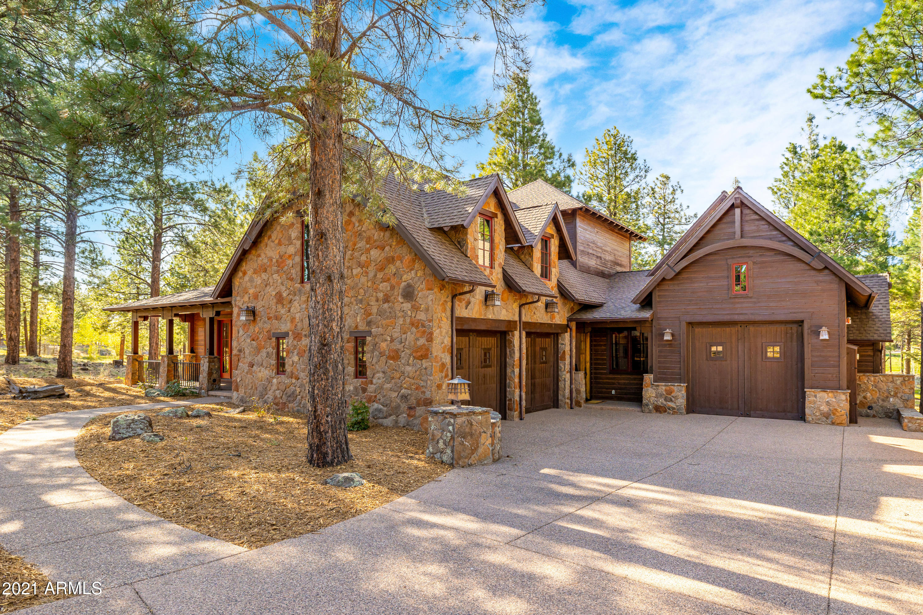 ESTATES AT PINE CANYON - Residential