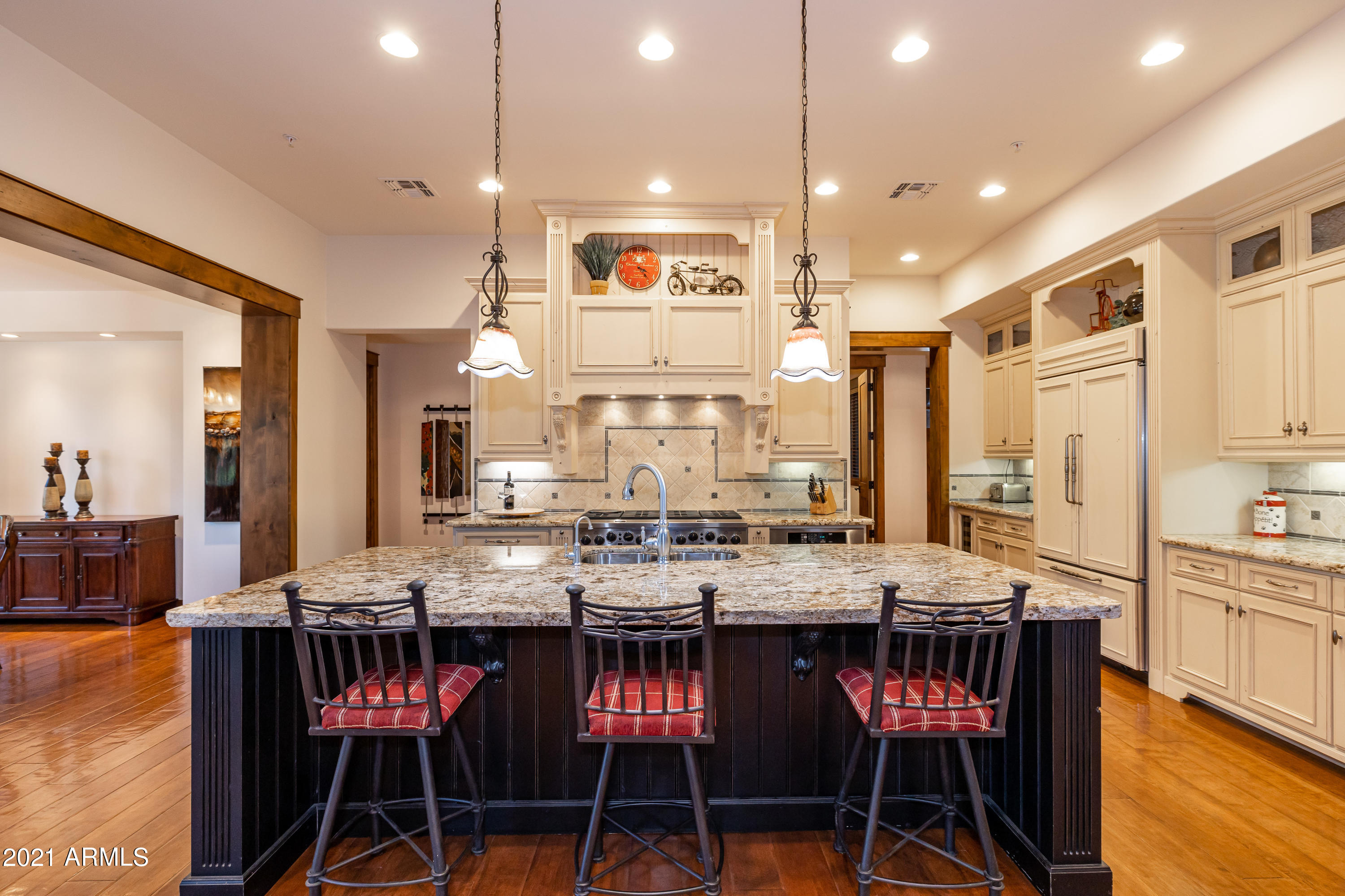 ESTATES AT PINE CANYON - Residential