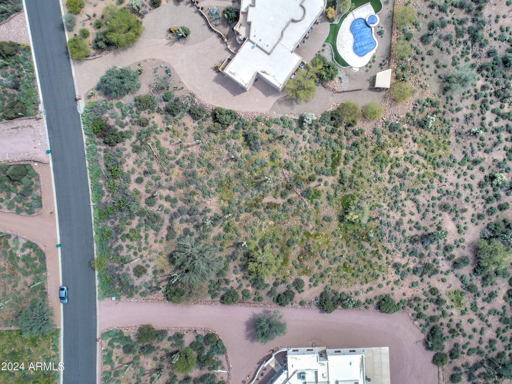 Photo of 6711 E Quail Hideaway Lane #55, Gold Canyon, AZ 85119 (MLS # 6948398)