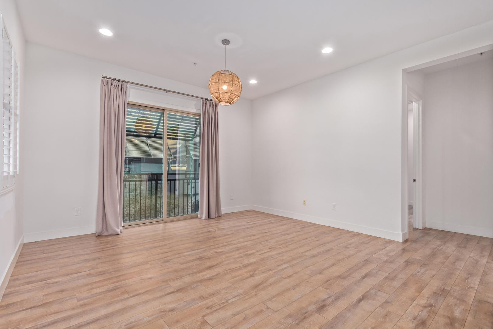 6565 E Thomas Road Unit 1028