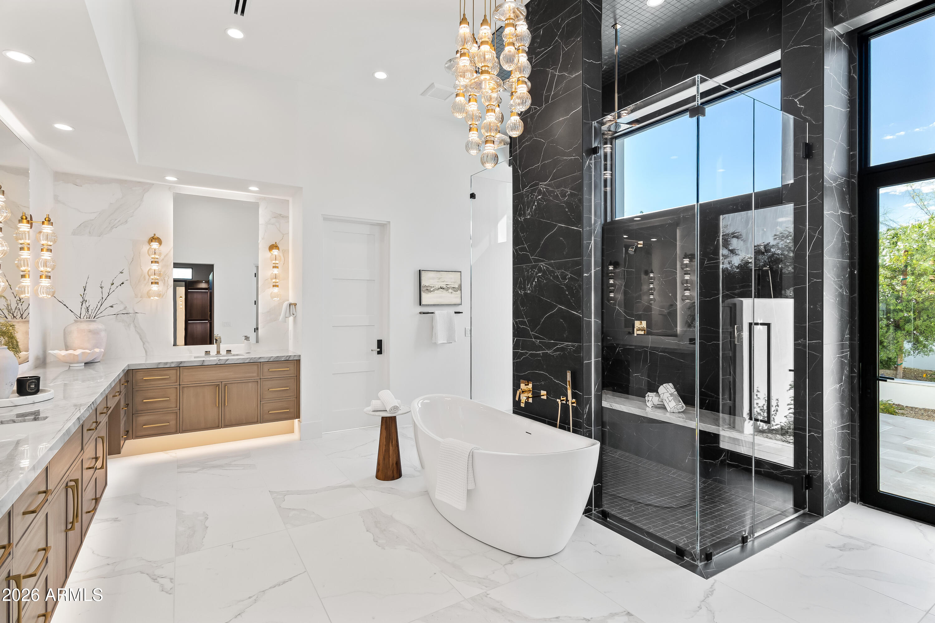 CAMELBACK COUNTRY CLUB ESTATES - Residential