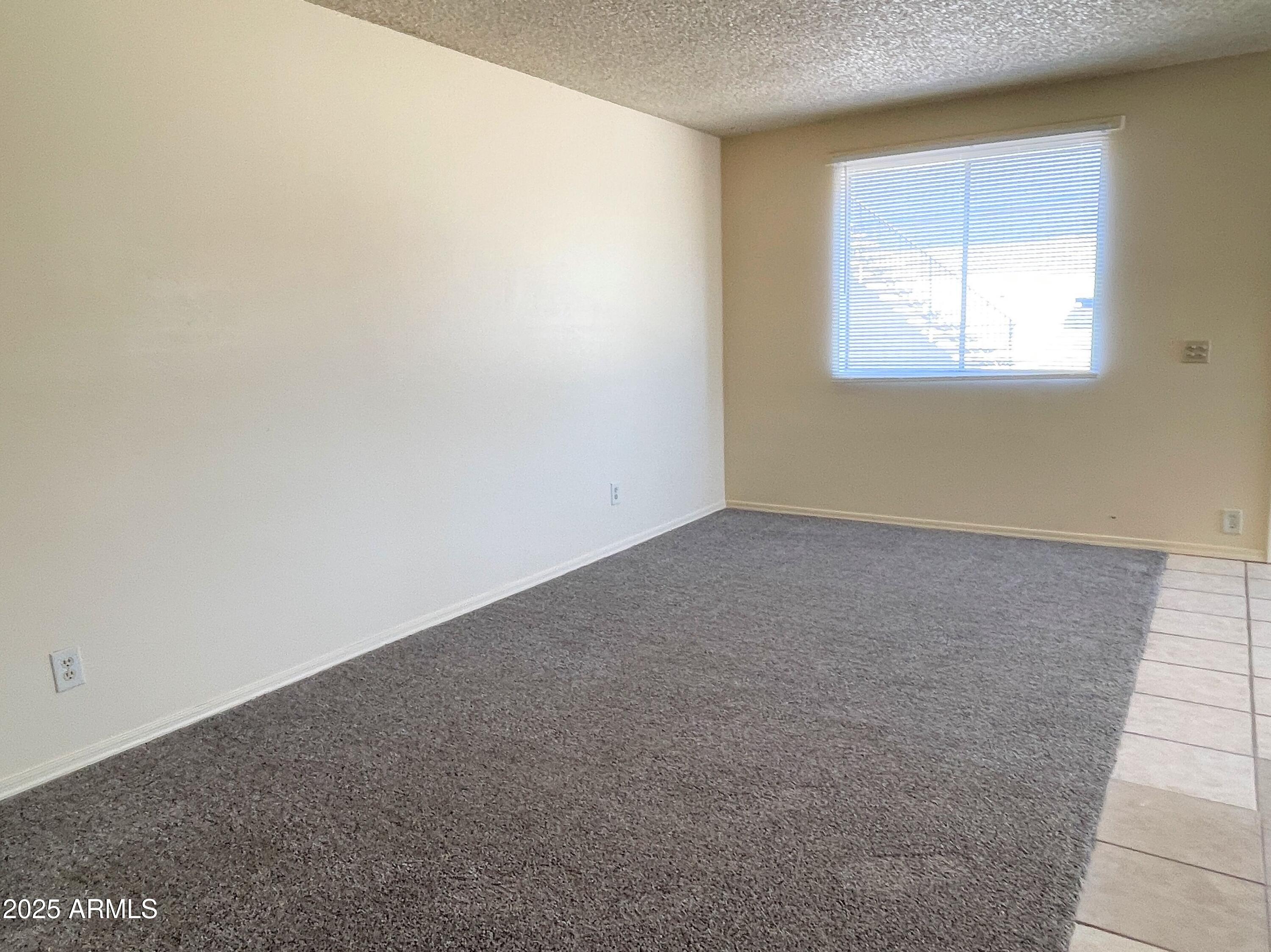 4718 E Portland Street