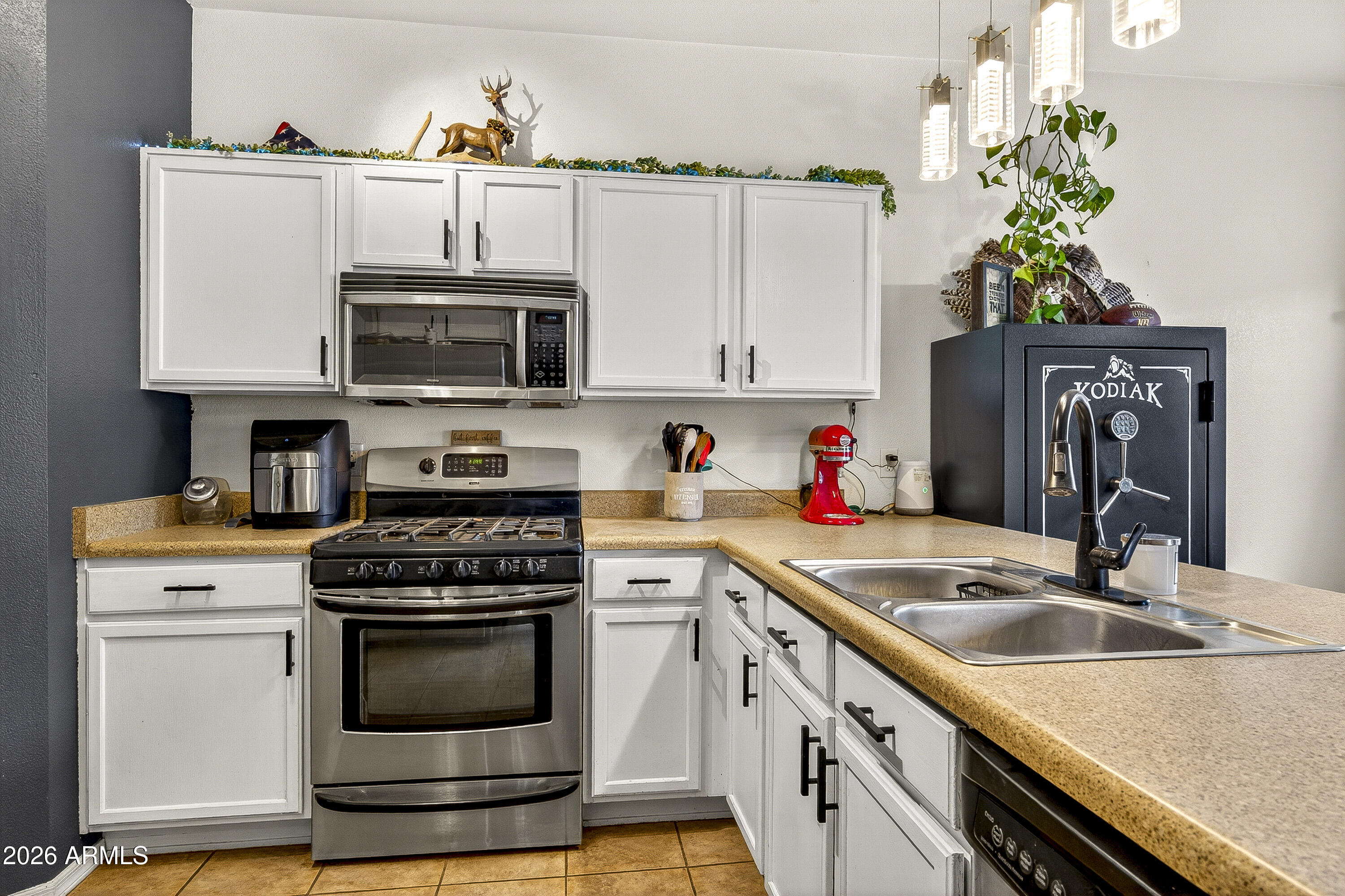 9119 W SLATE MOUNTAIN Trail