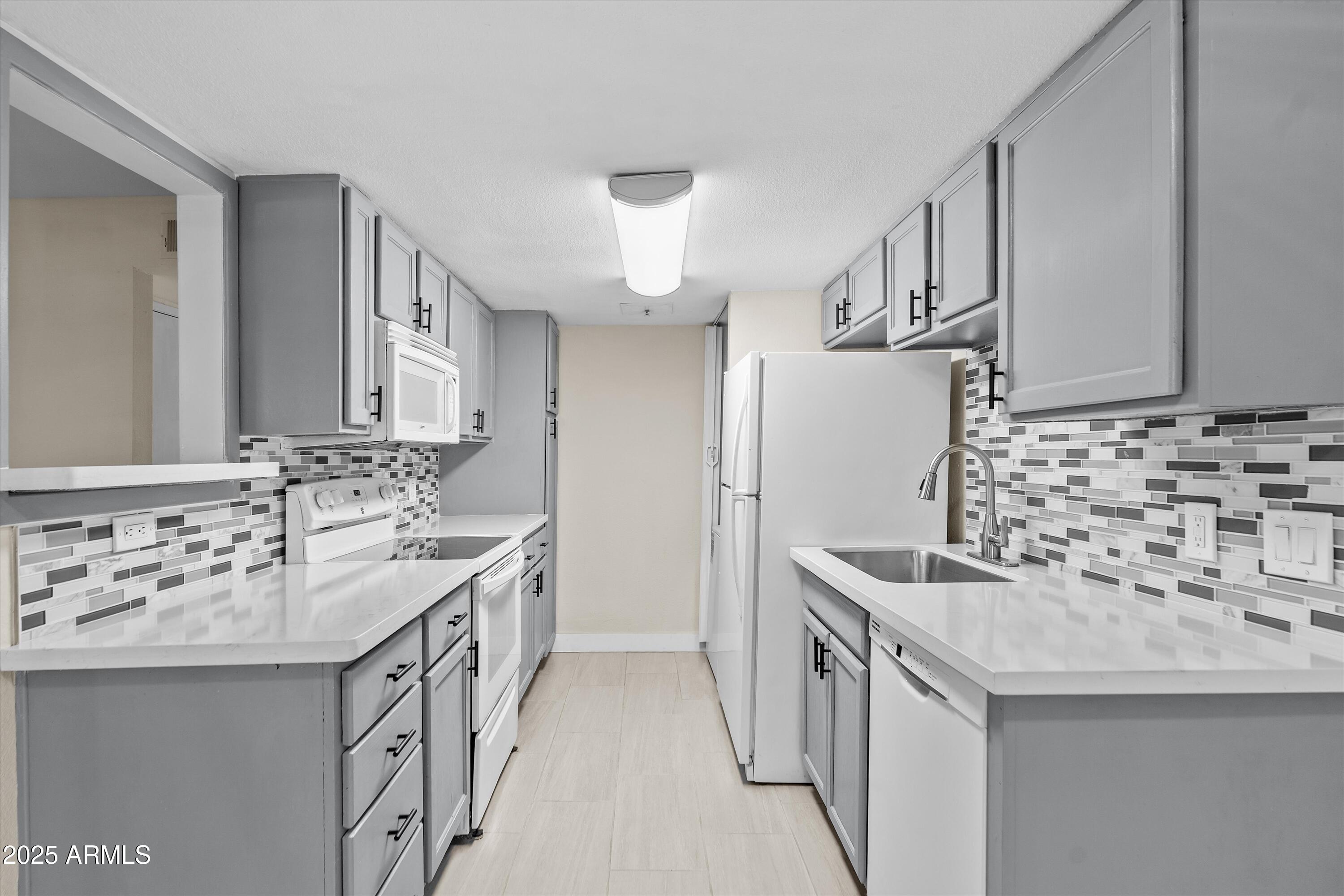 Homes for Sale in Queen Creek Arizona 1 1033 N GRANITE REEF Road