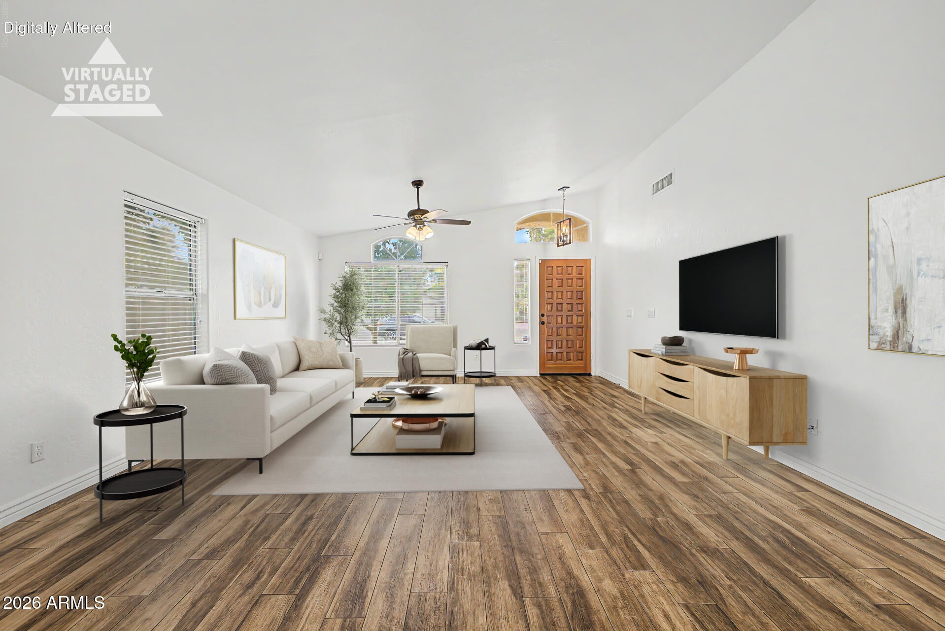 3545 E UTOPIA Road