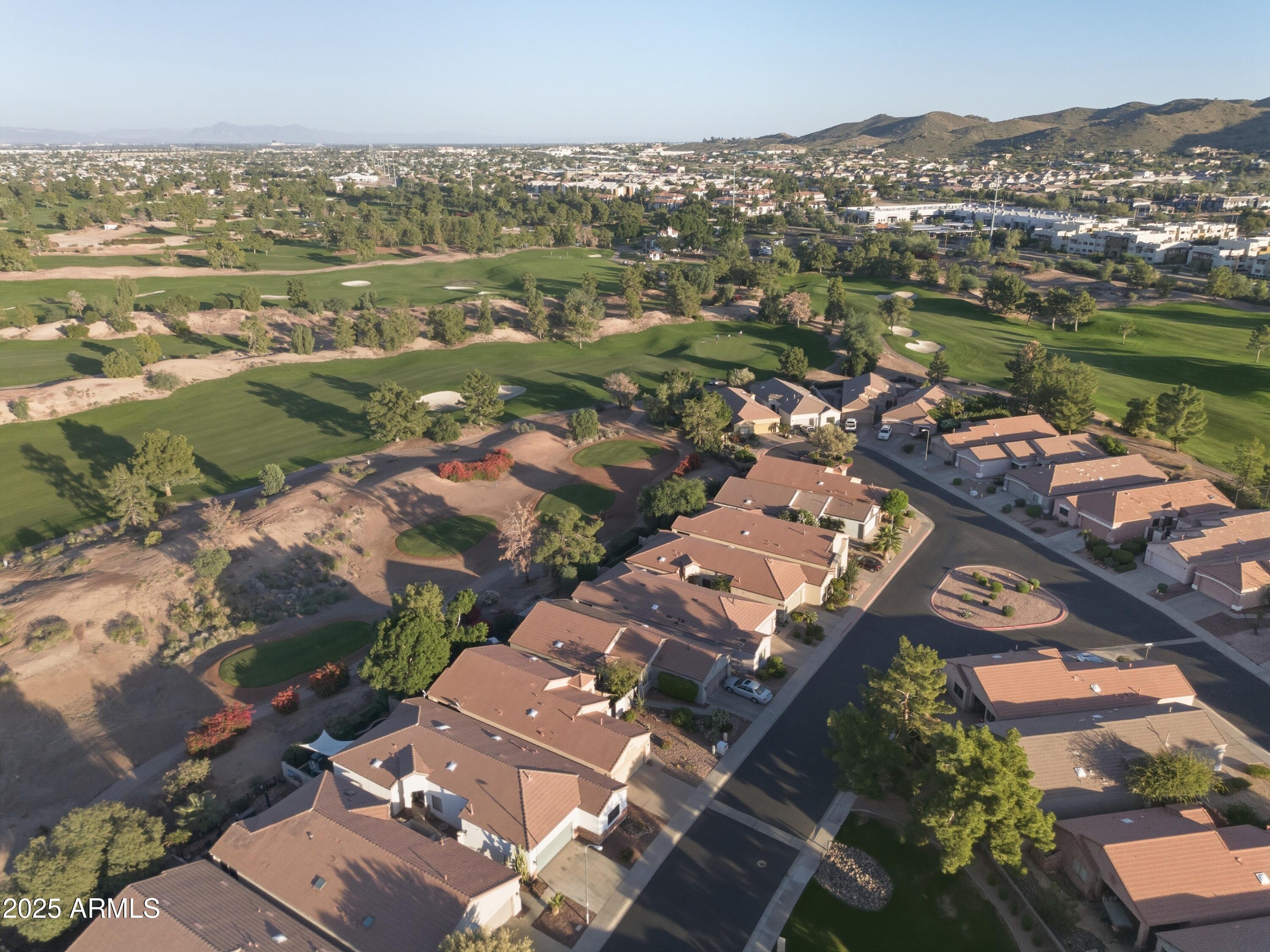 3312 E Maldonado Drive