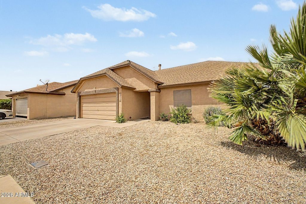 Photo of 10118 W Medlock Avenue, Glendale, AZ 85307 (MLS # 7020169)
