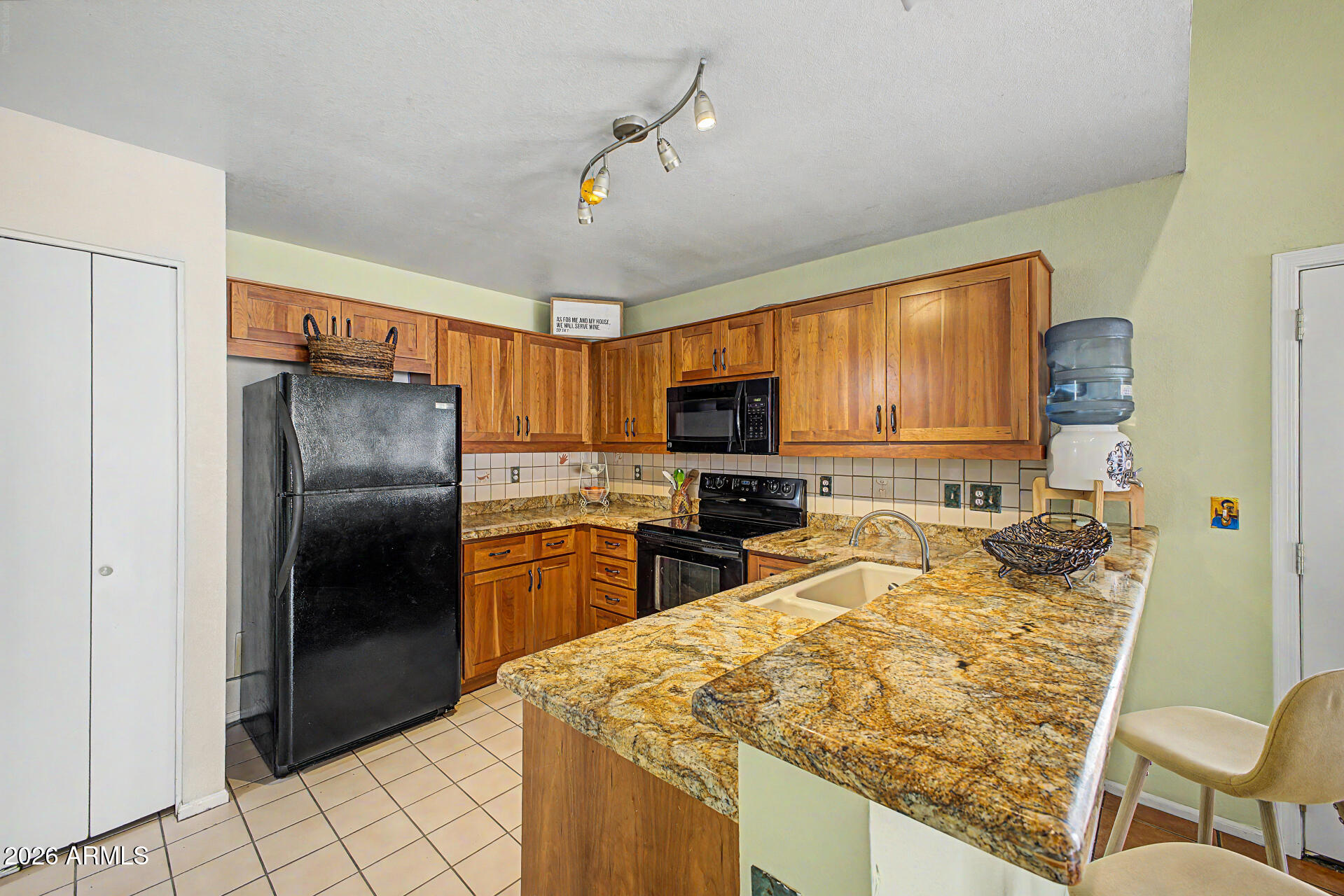 LAURELWOOD AT VILLA DE PAZ - Residential