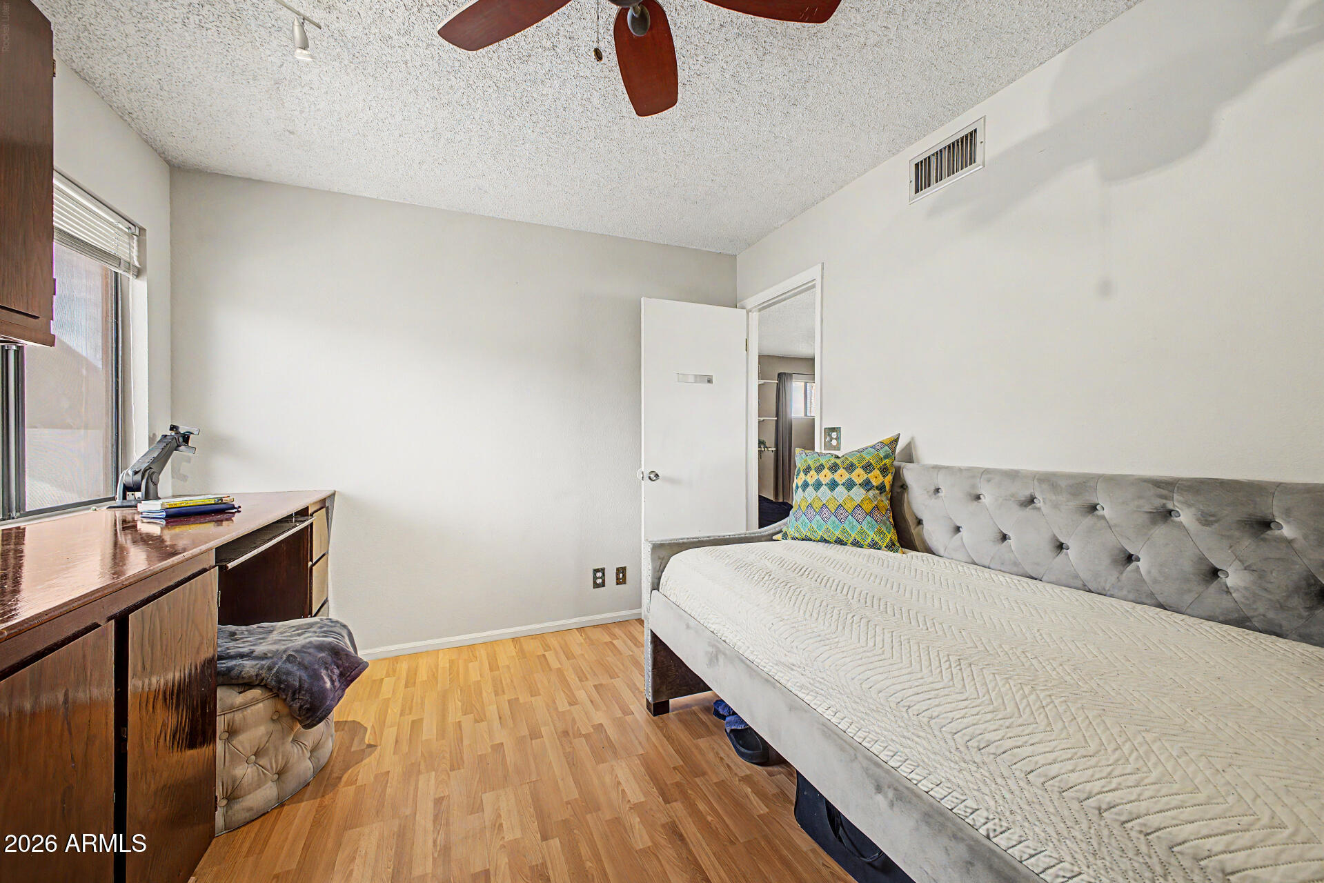 LAURELWOOD AT VILLA DE PAZ - Residential