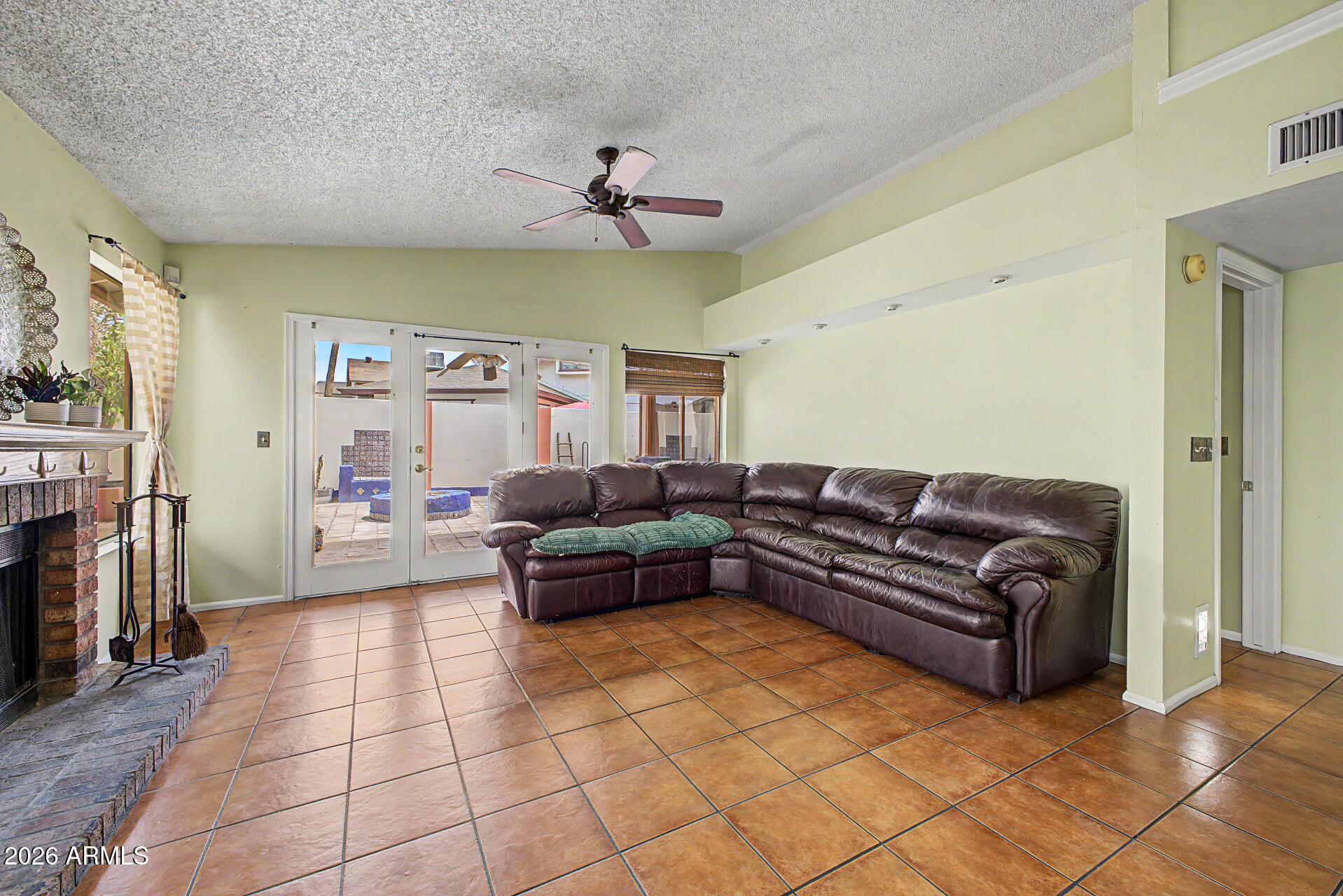 LAURELWOOD AT VILLA DE PAZ - Residential