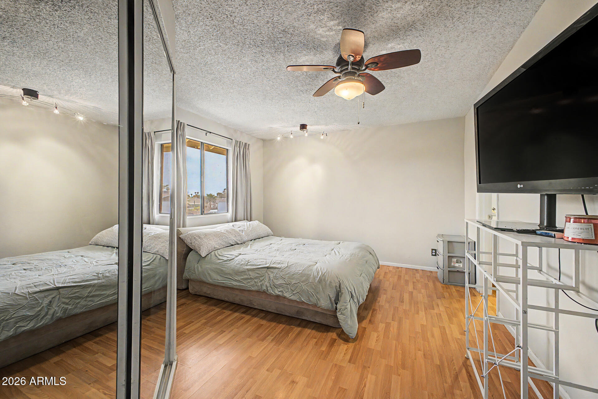LAURELWOOD AT VILLA DE PAZ - Residential