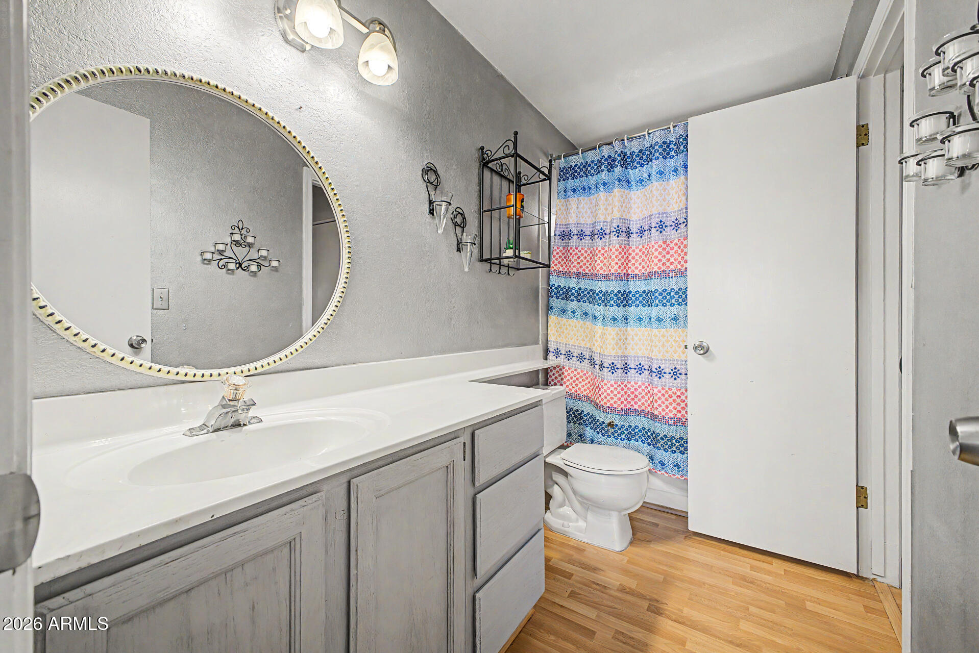 LAURELWOOD AT VILLA DE PAZ - Residential