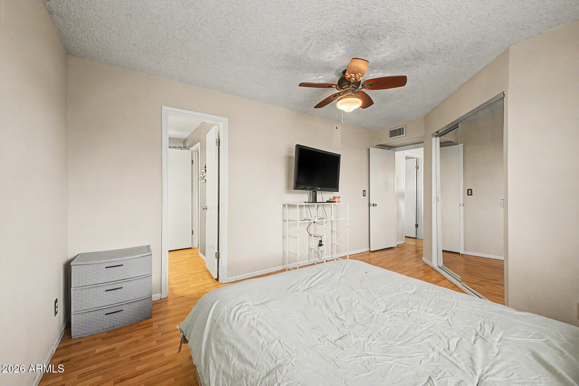 LAURELWOOD AT VILLA DE PAZ - Residential