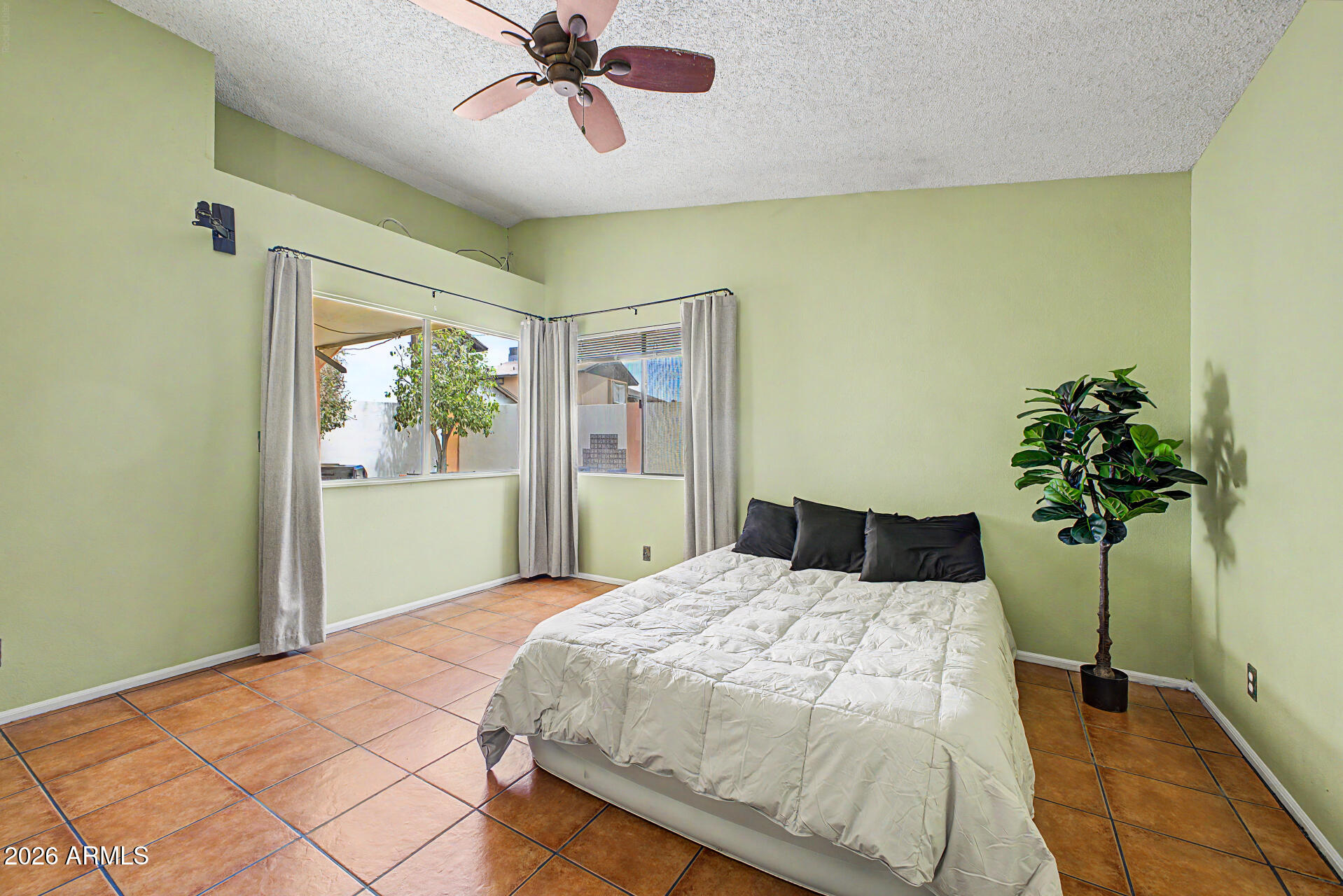 LAURELWOOD AT VILLA DE PAZ - Residential