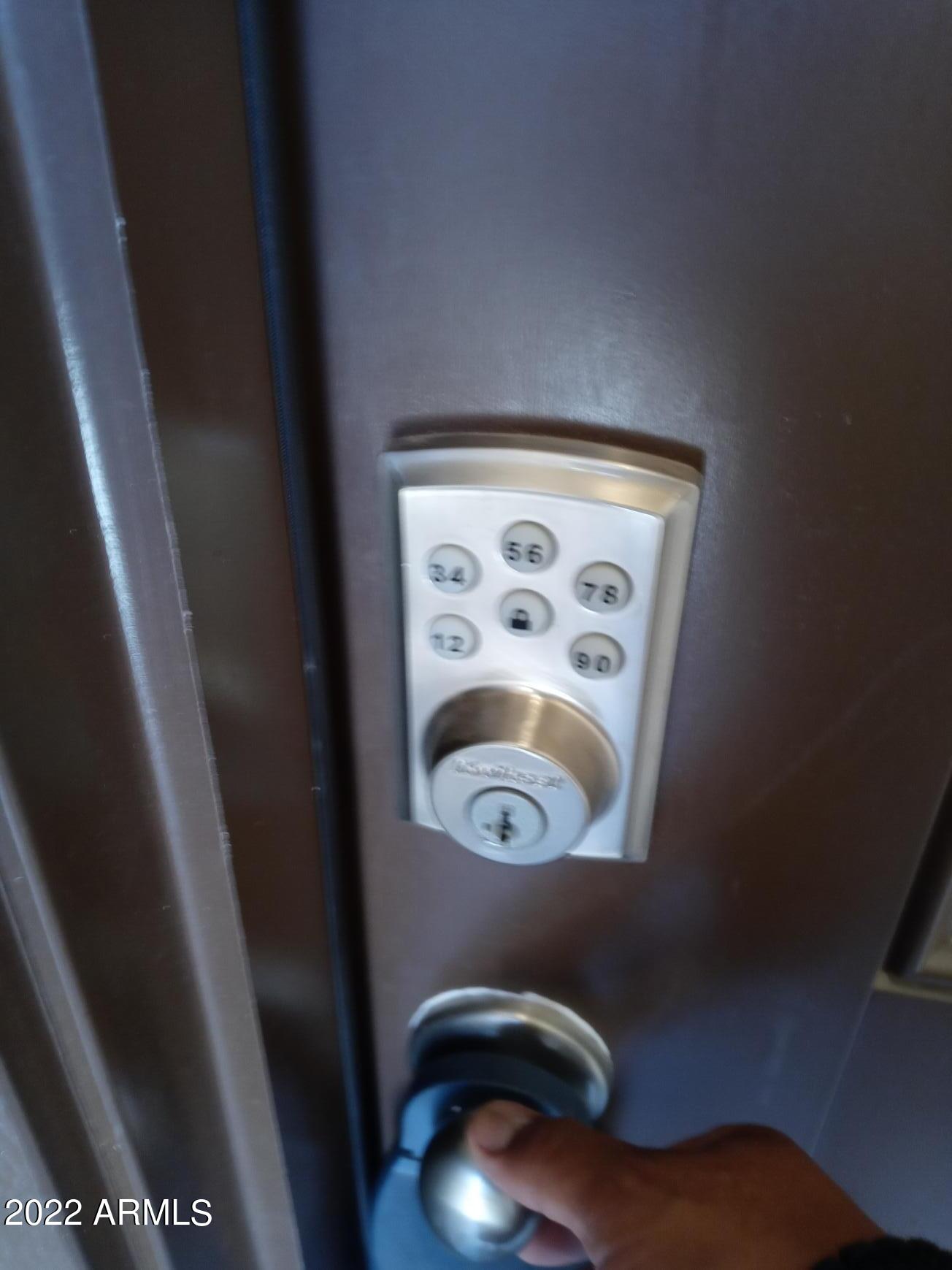 31009 W COLUMBUS Avenue