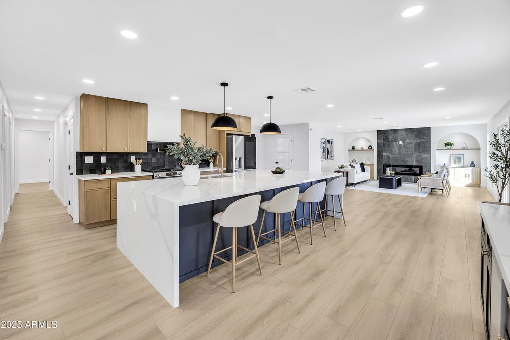 Photo of 6449 E Oak Street, Scottsdale, AZ 85257 (MLS # 6945233)