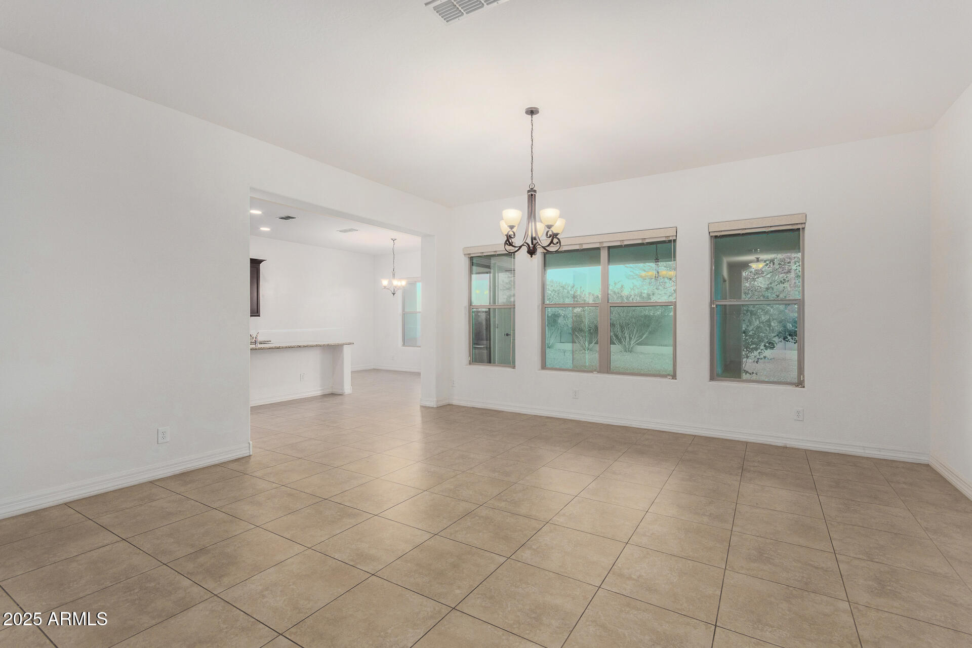 4571 N ARBOR Way