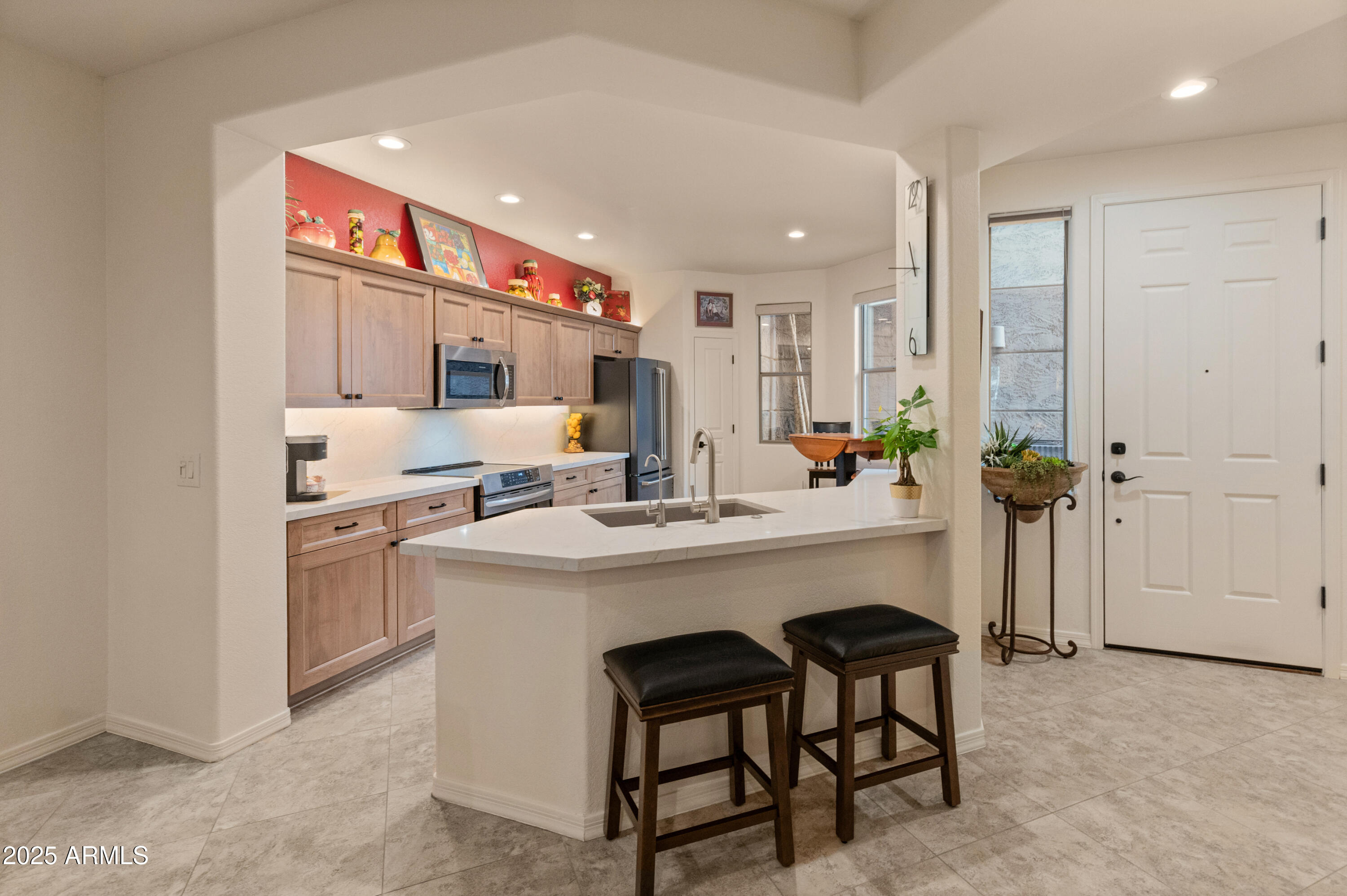 15221 N CLUBGATE Drive 1138