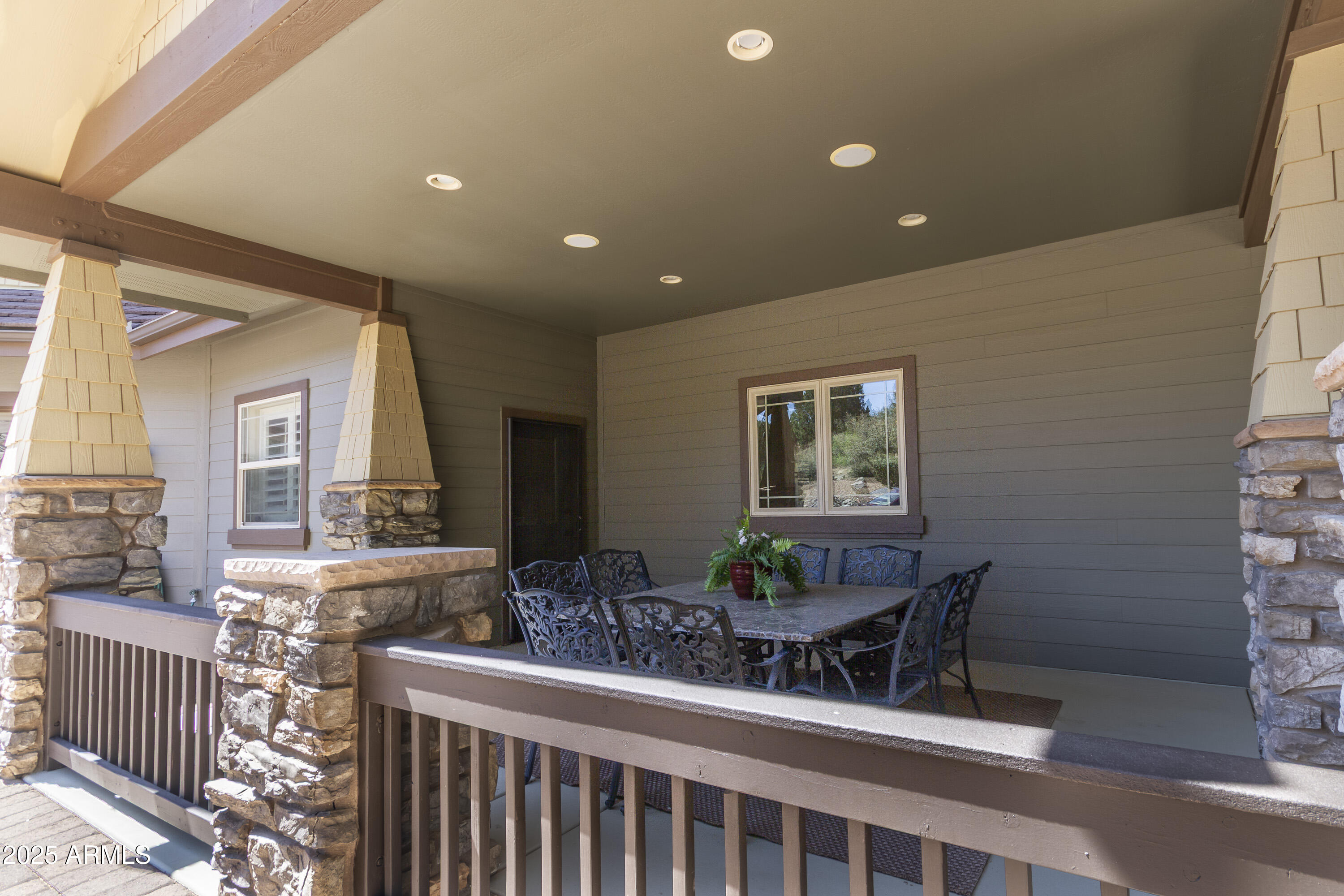 1098 Northridge Drive