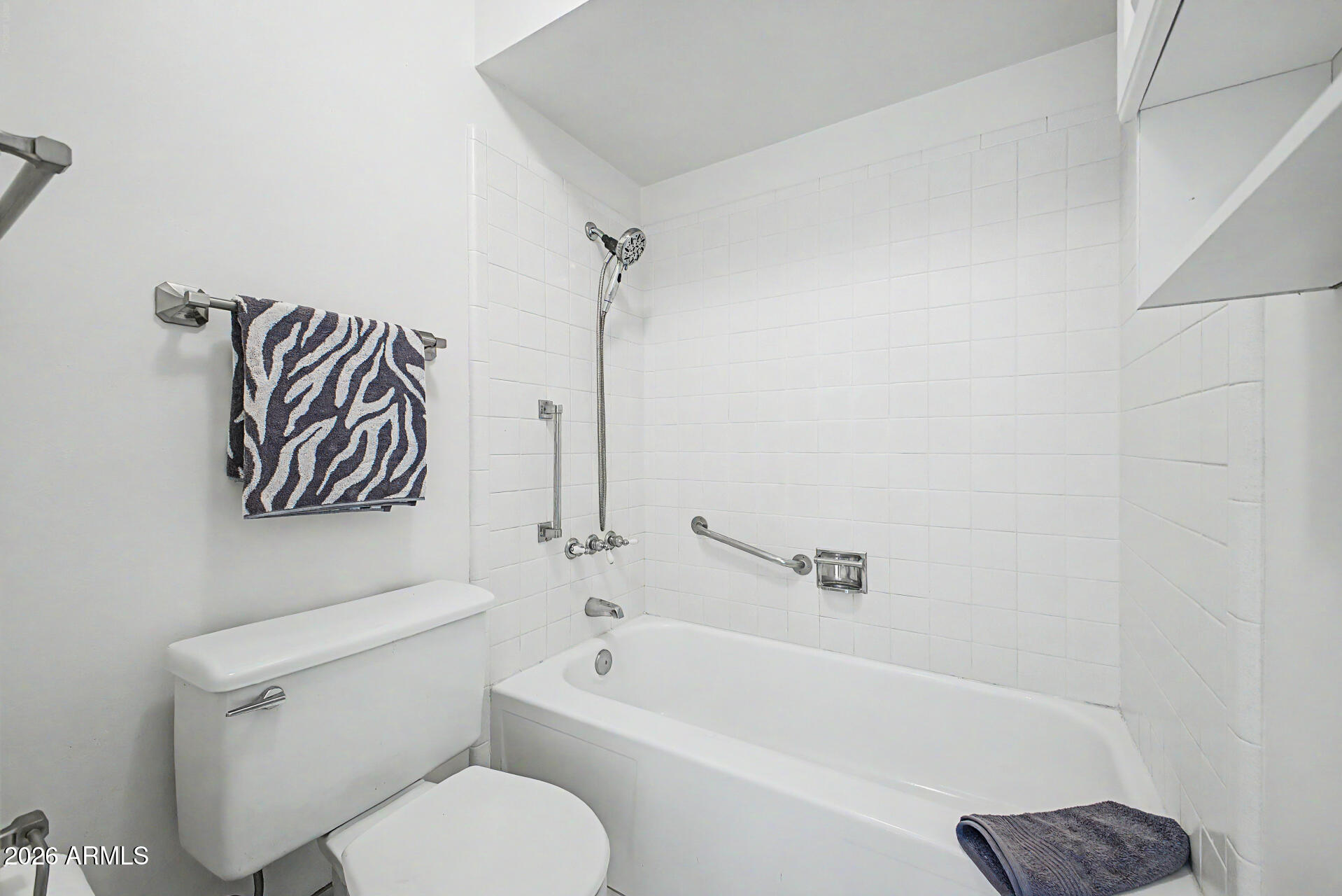 VILLA MONTEREY 8B AMENDED - Residential