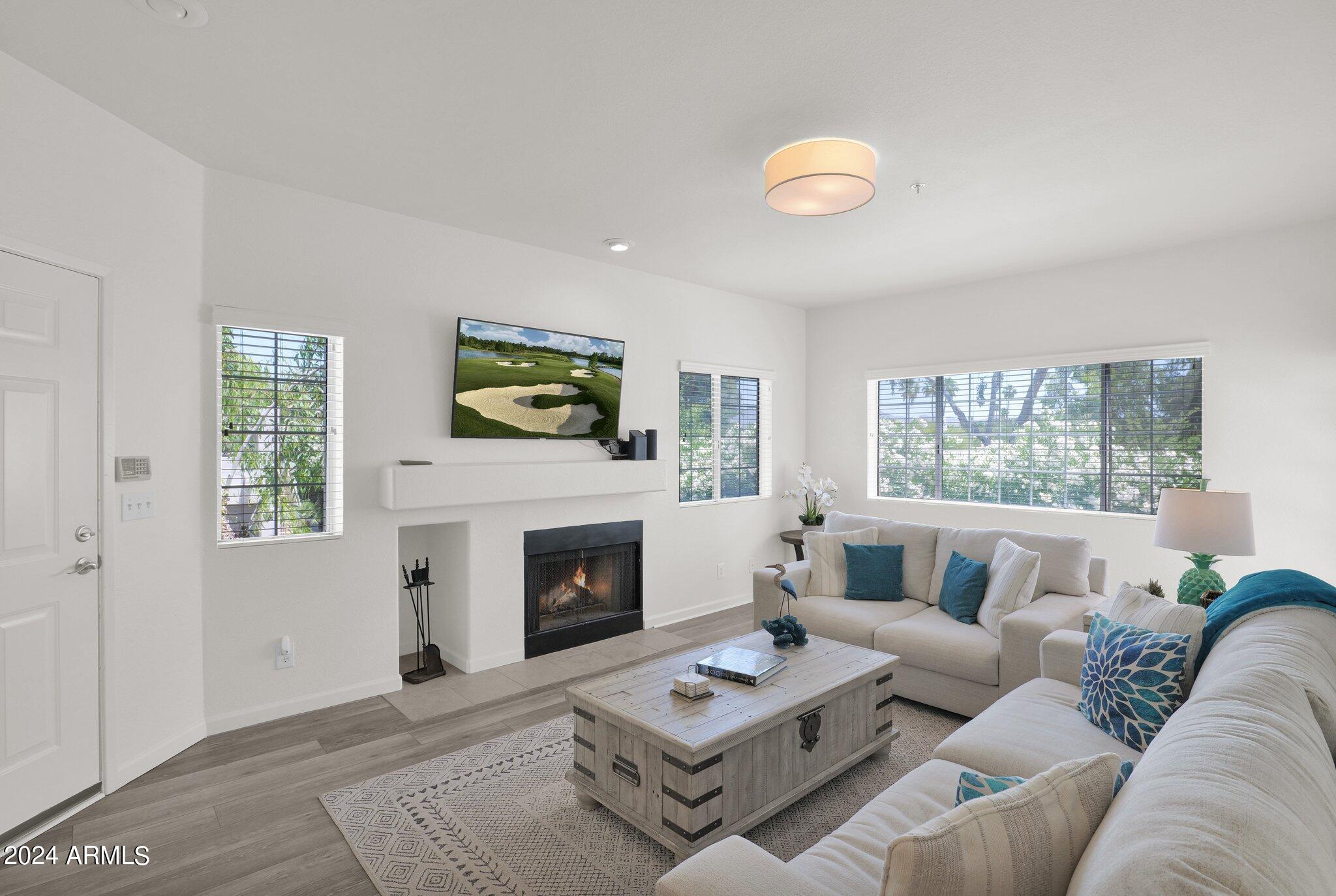 7710 E GAINEY RANCH Road 251