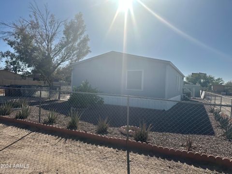 A home in Eloy