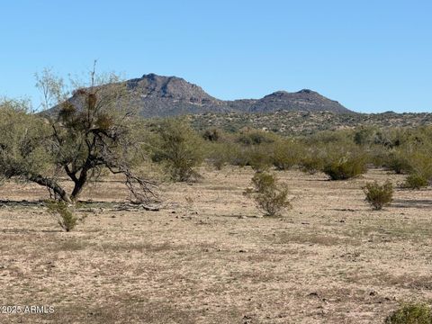1111 W Pipeline Ranch Road - Congress AZ 85332