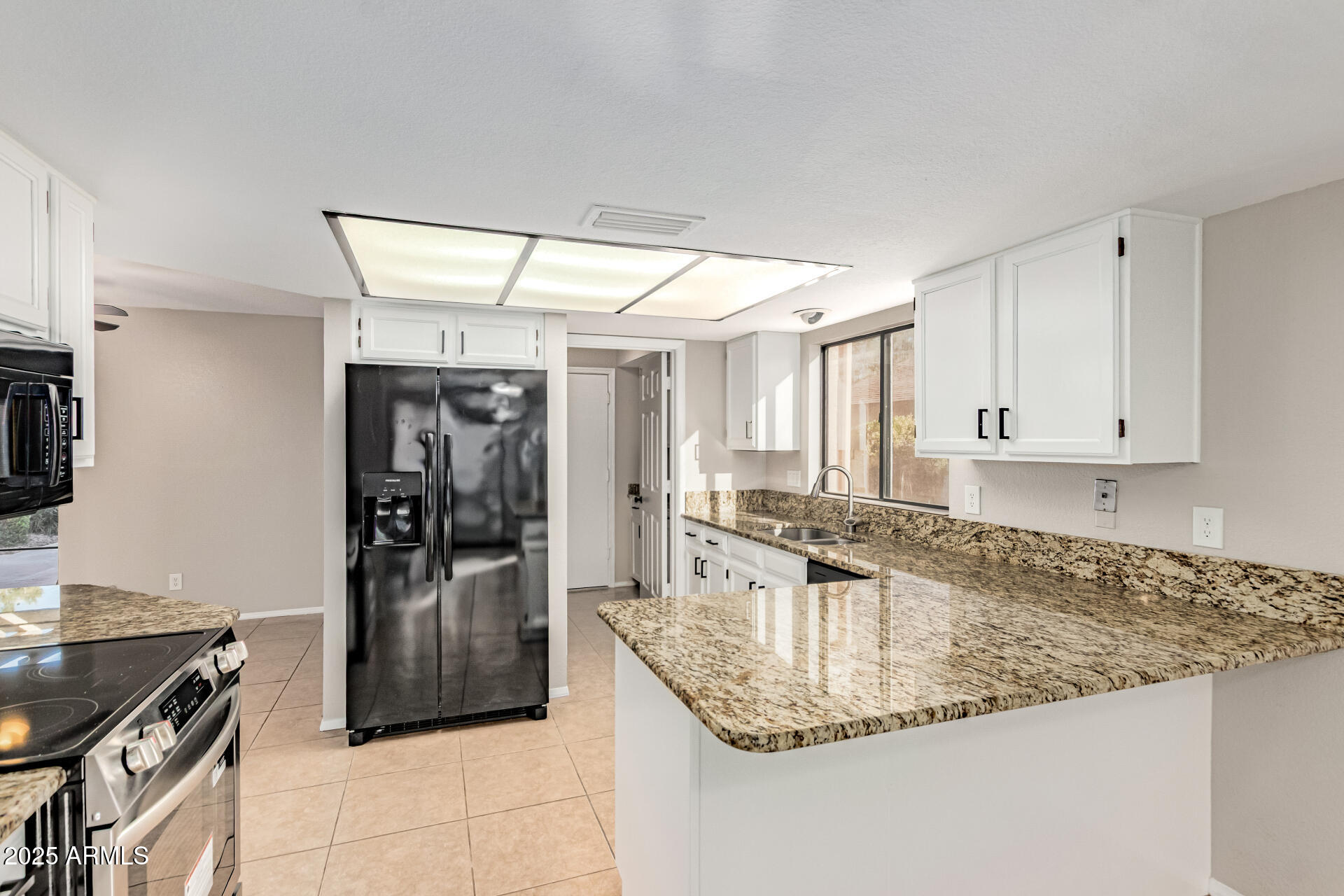 1318 LEISURE WORLD --