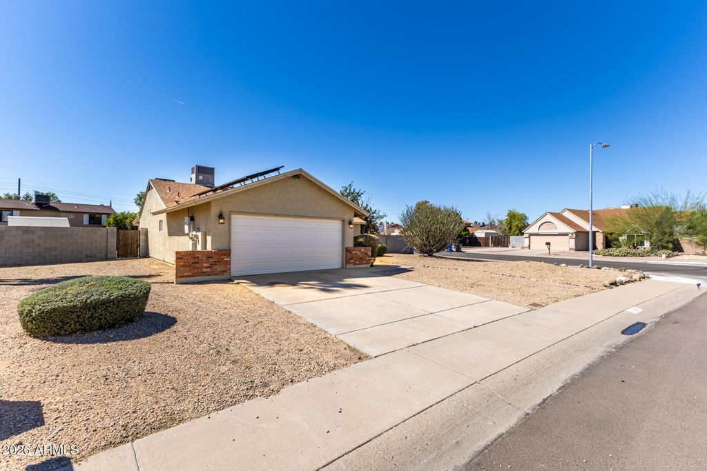 Photo of 4787 W Morrow Drive, Glendale, AZ 85308 (MLS # 6998709)
