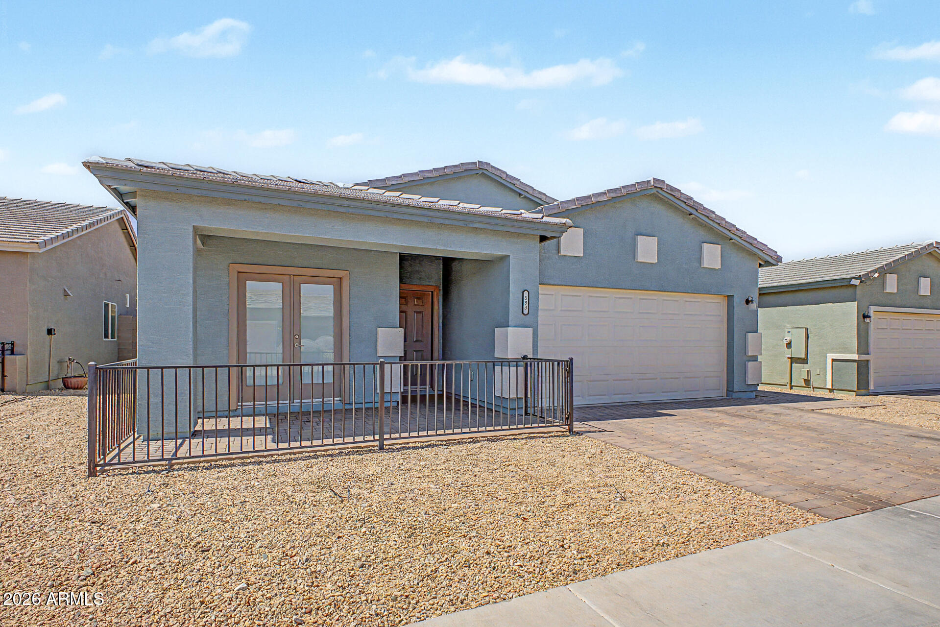 533 W HARWELL Road