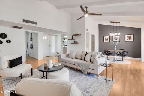 3048 E CANNON Drive Phoenix AZ 85028