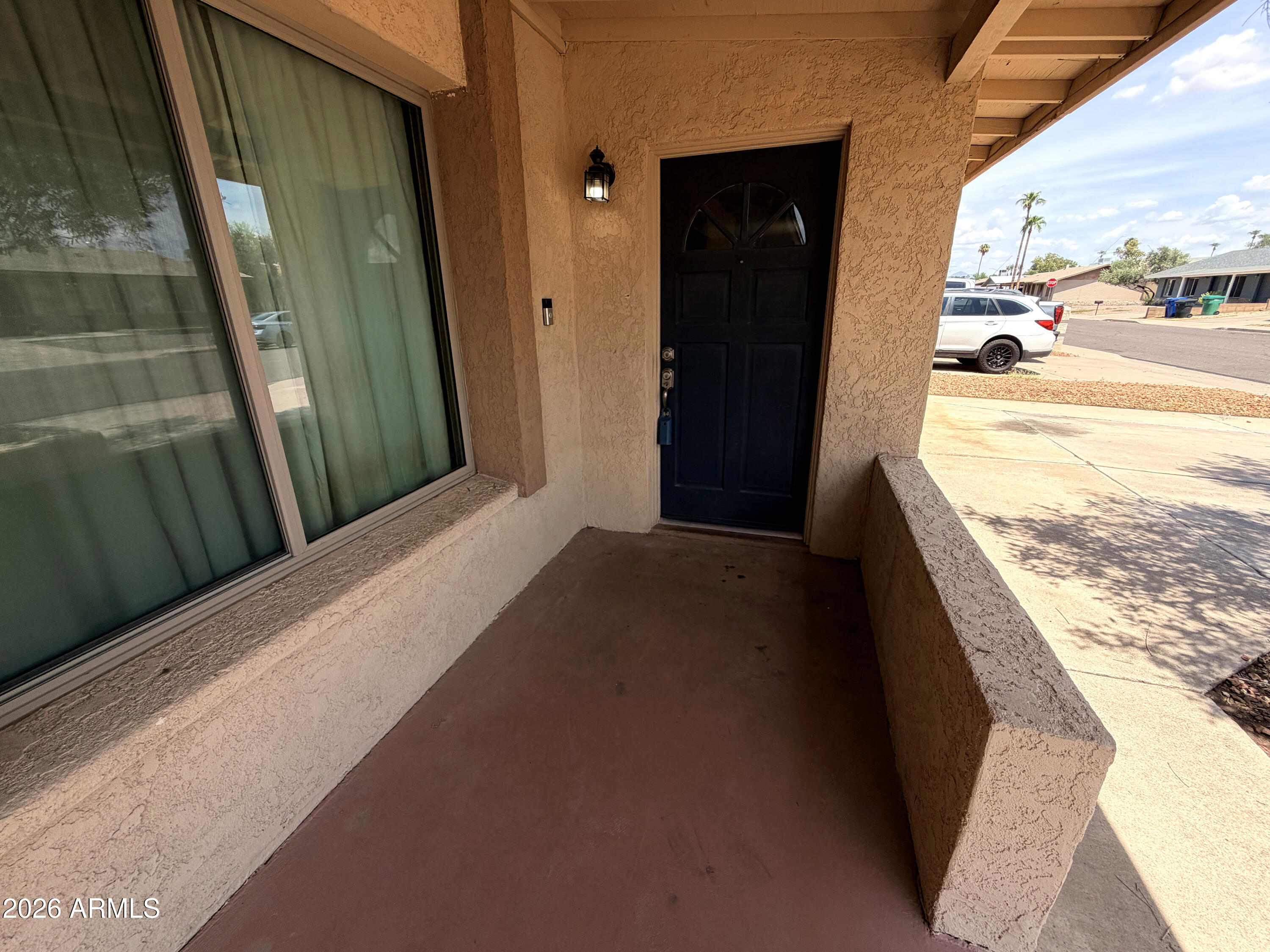 634 N SANTA ANNA --