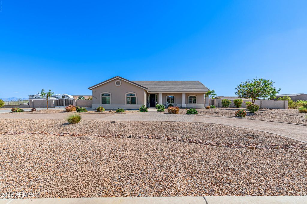 Photo of 10315 W Rosemead Drive, Casa Grande, AZ 85194 (MLS # 6989299)