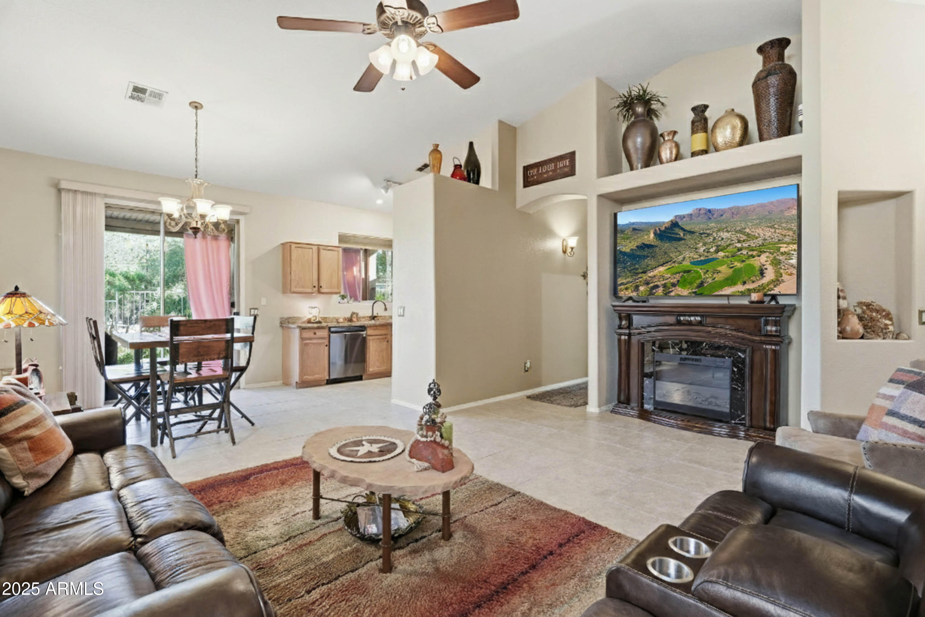 VISTA POINT - Residential