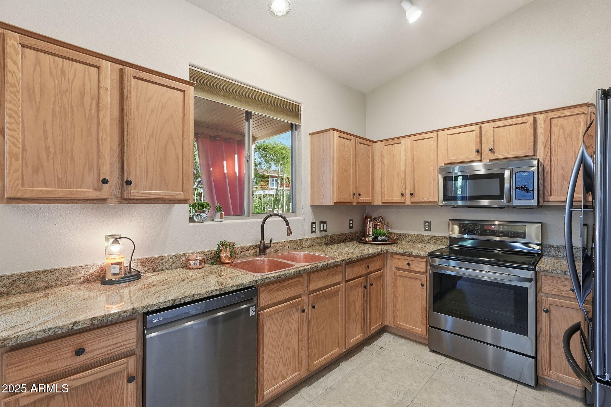 VISTA POINT - Residential