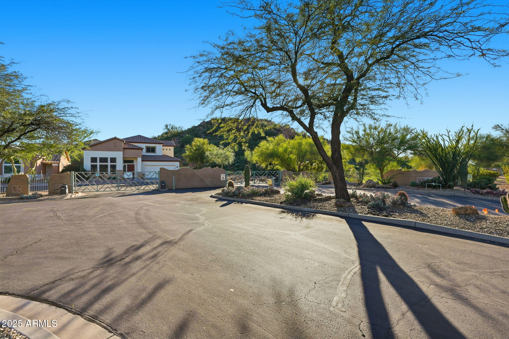 VISTA POINT - Residential