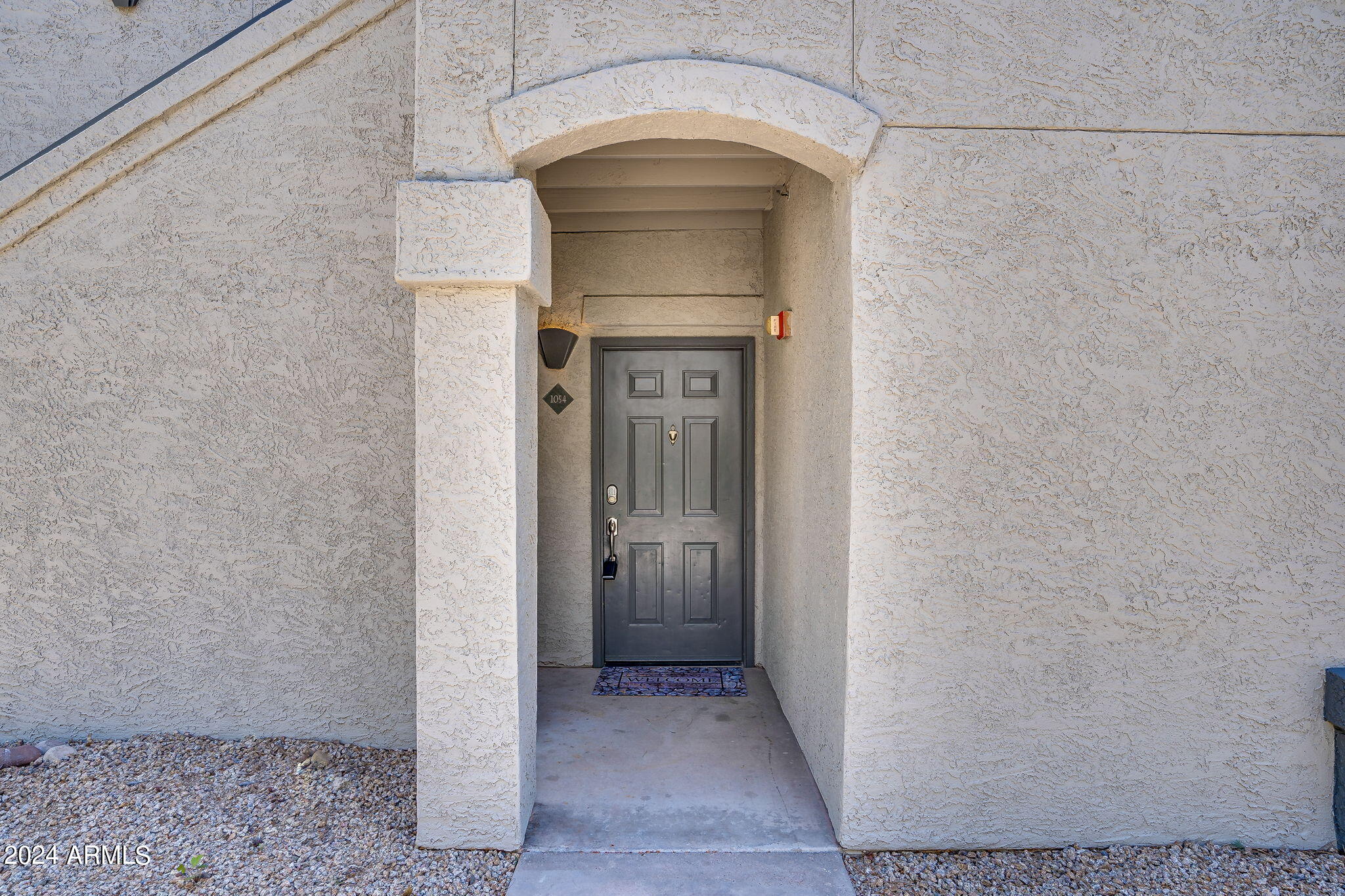 15095 N THOMPSON PEAK Parkway 1054