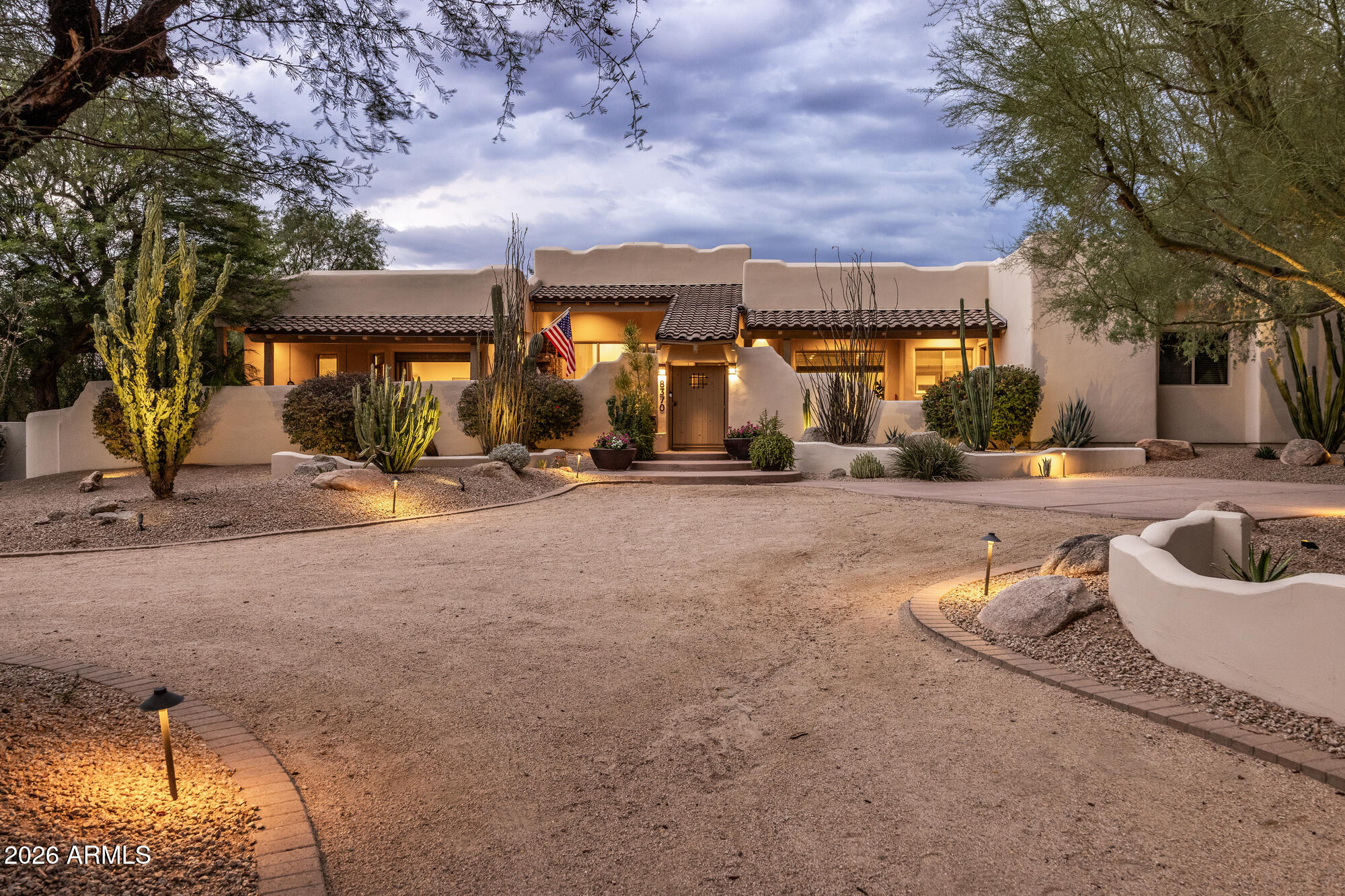 8370 E VIA DEL SOL Drive