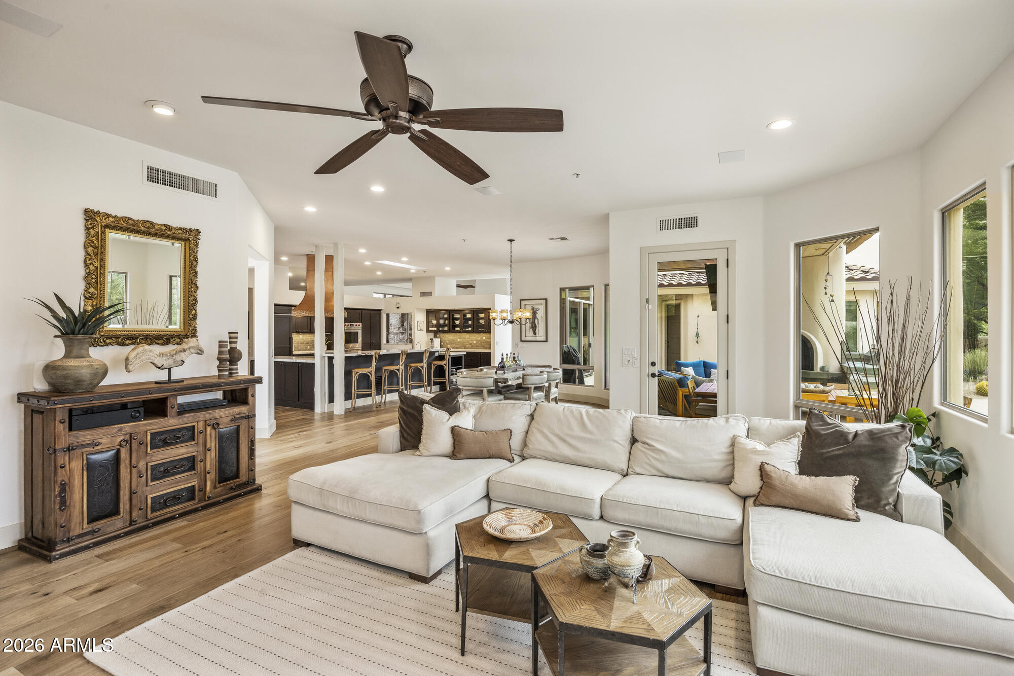 8370 E VIA DEL SOL Drive