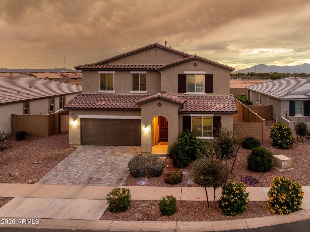 Photo of 20204 N Wilford Avenue, Maricopa, AZ 85138 (MLS # 6976050)