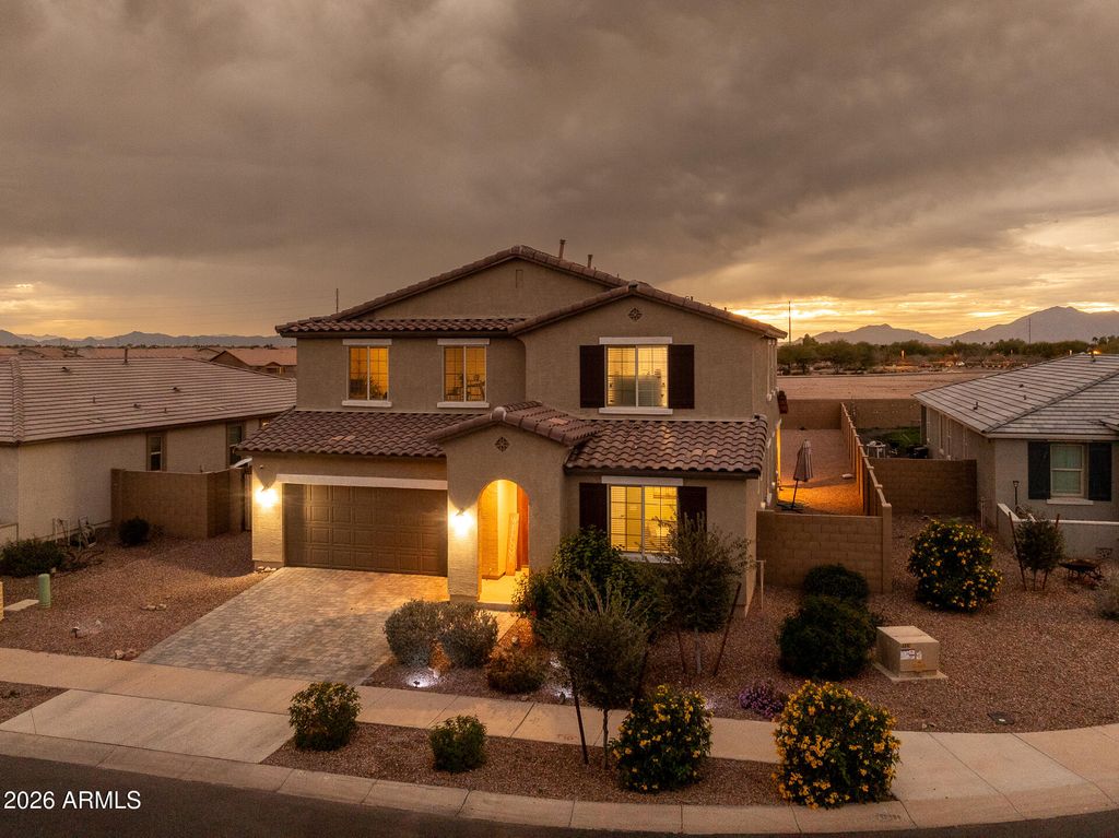 Photo of 20204 N Wilford Avenue, Maricopa, AZ 85138 (MLS # 6976050)