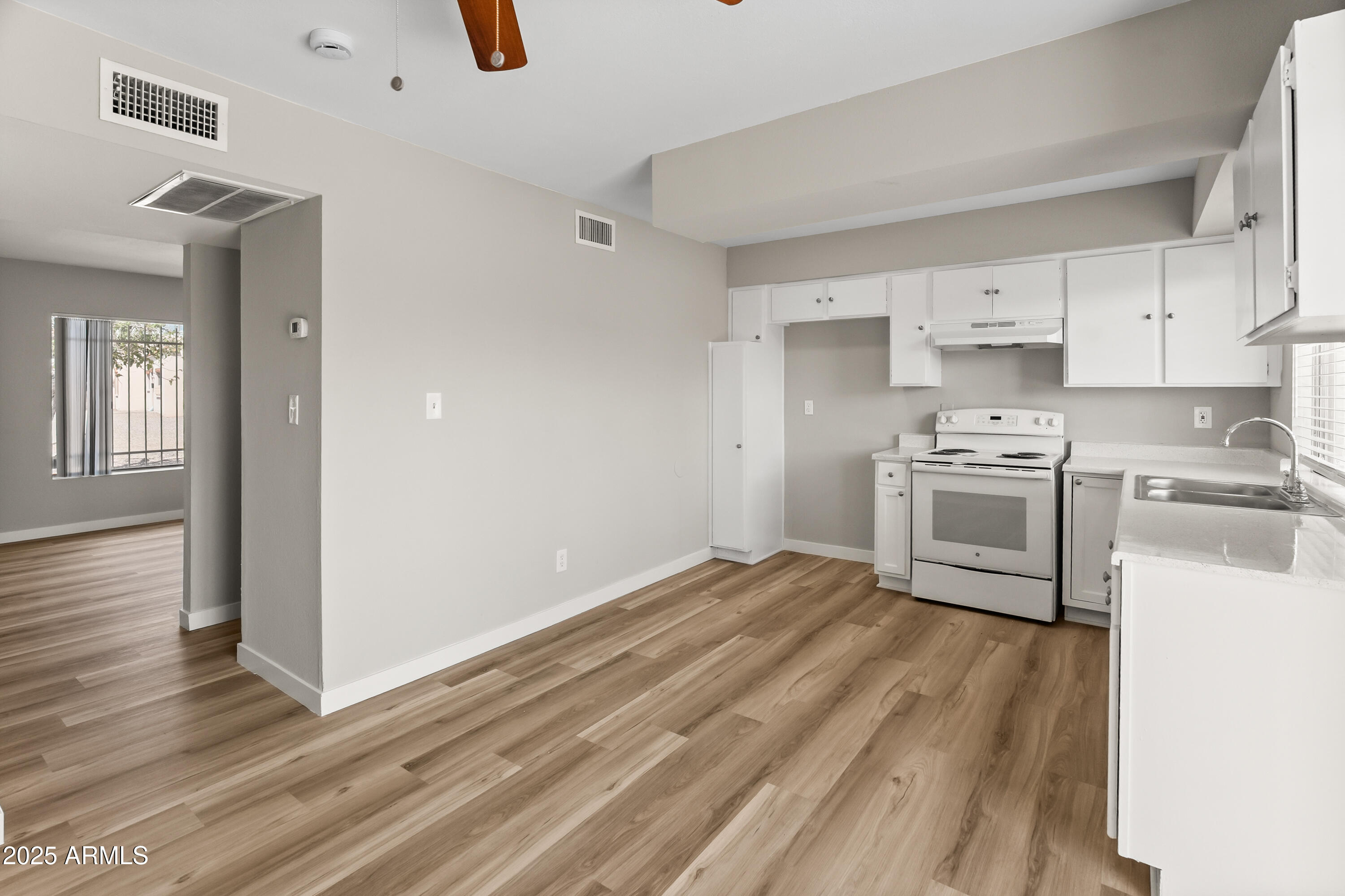 4625 W THOMAS Road 90