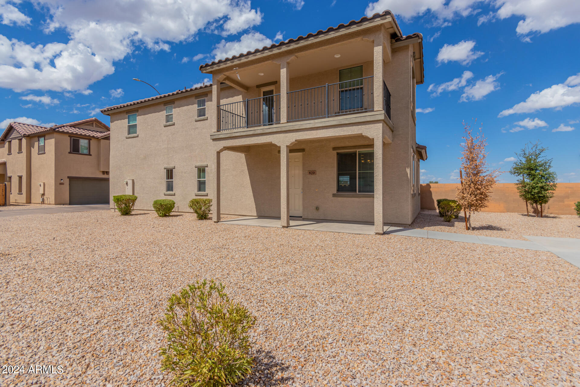 820 E AGUA FRIA Lane
