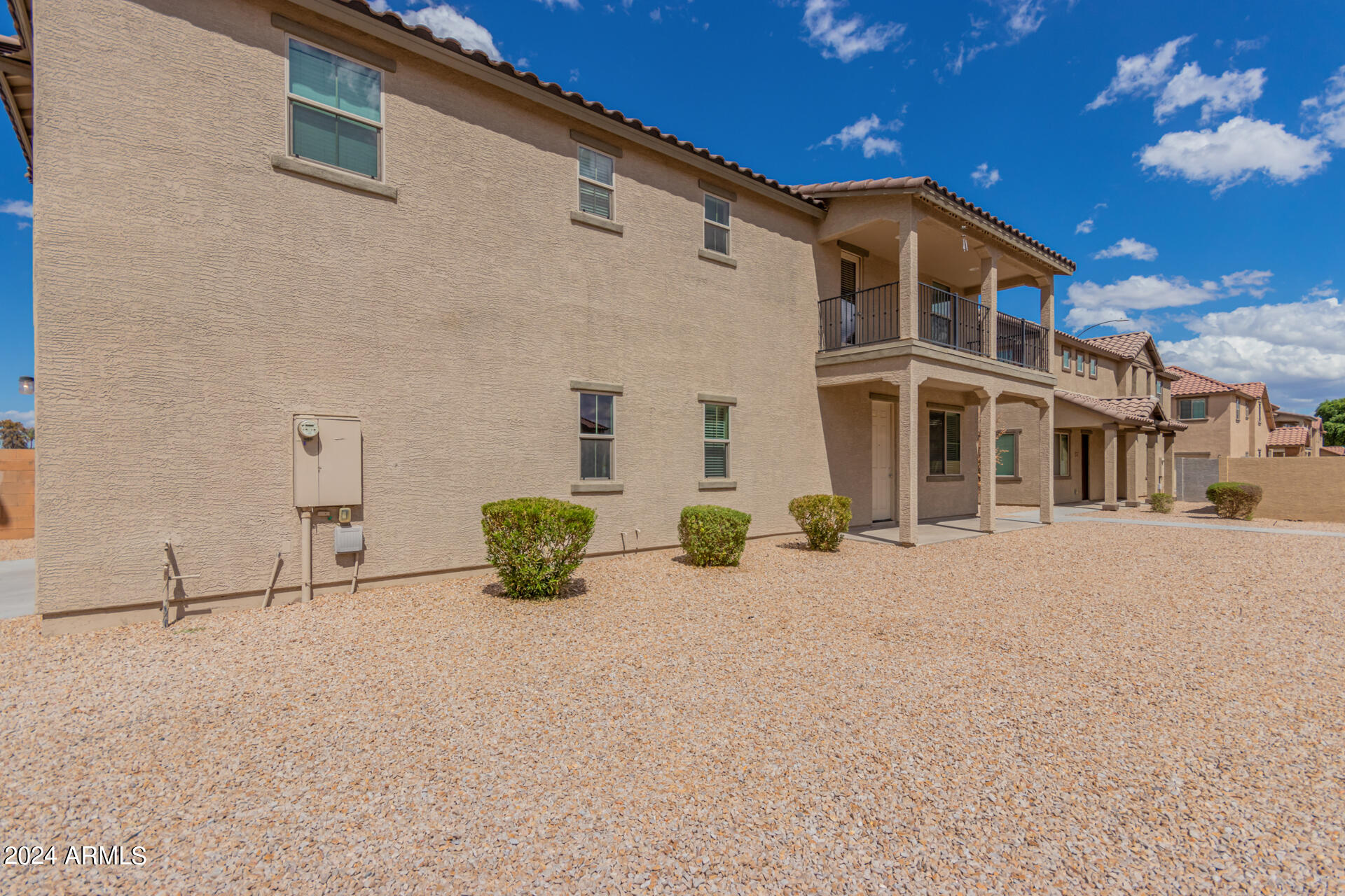 820 E AGUA FRIA Lane