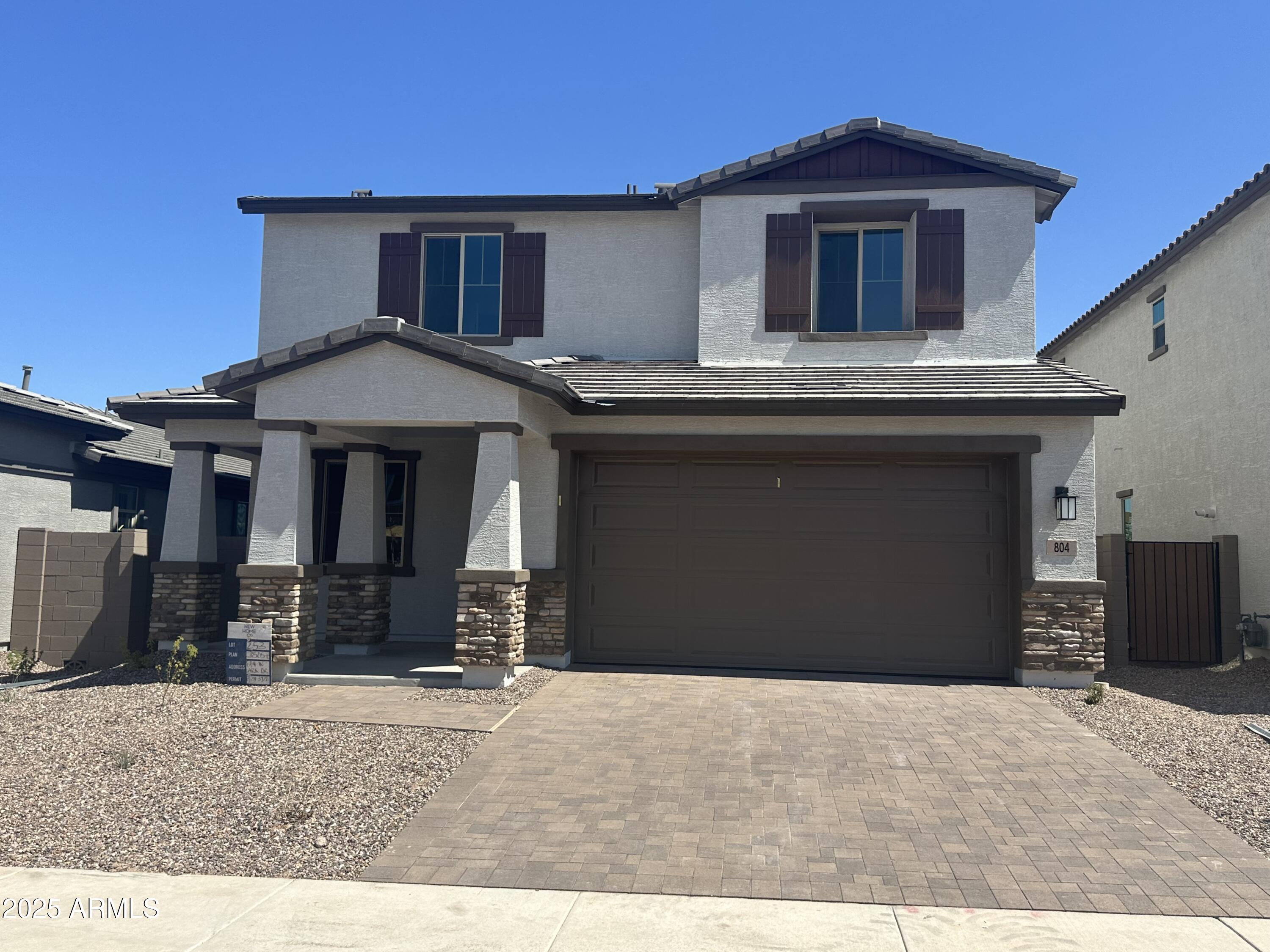 804 W Lark Drive