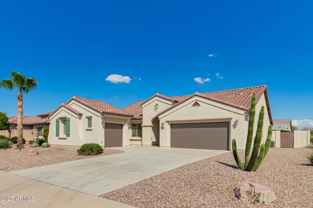 Photo of 5261 N Grand Canyon Drive, Eloy, AZ 85131 (MLS # 6966458)