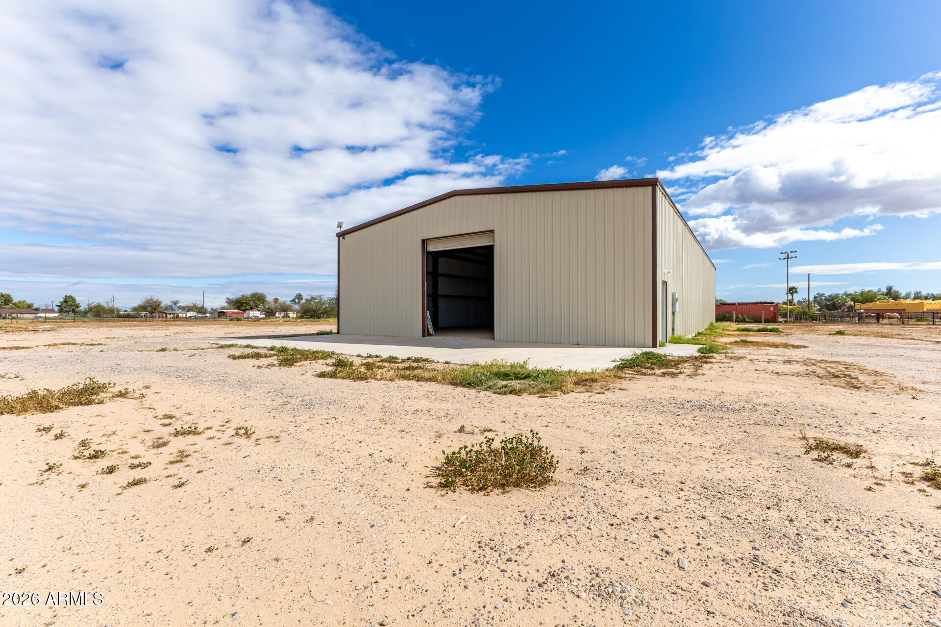 50150 W JULIE Lane W